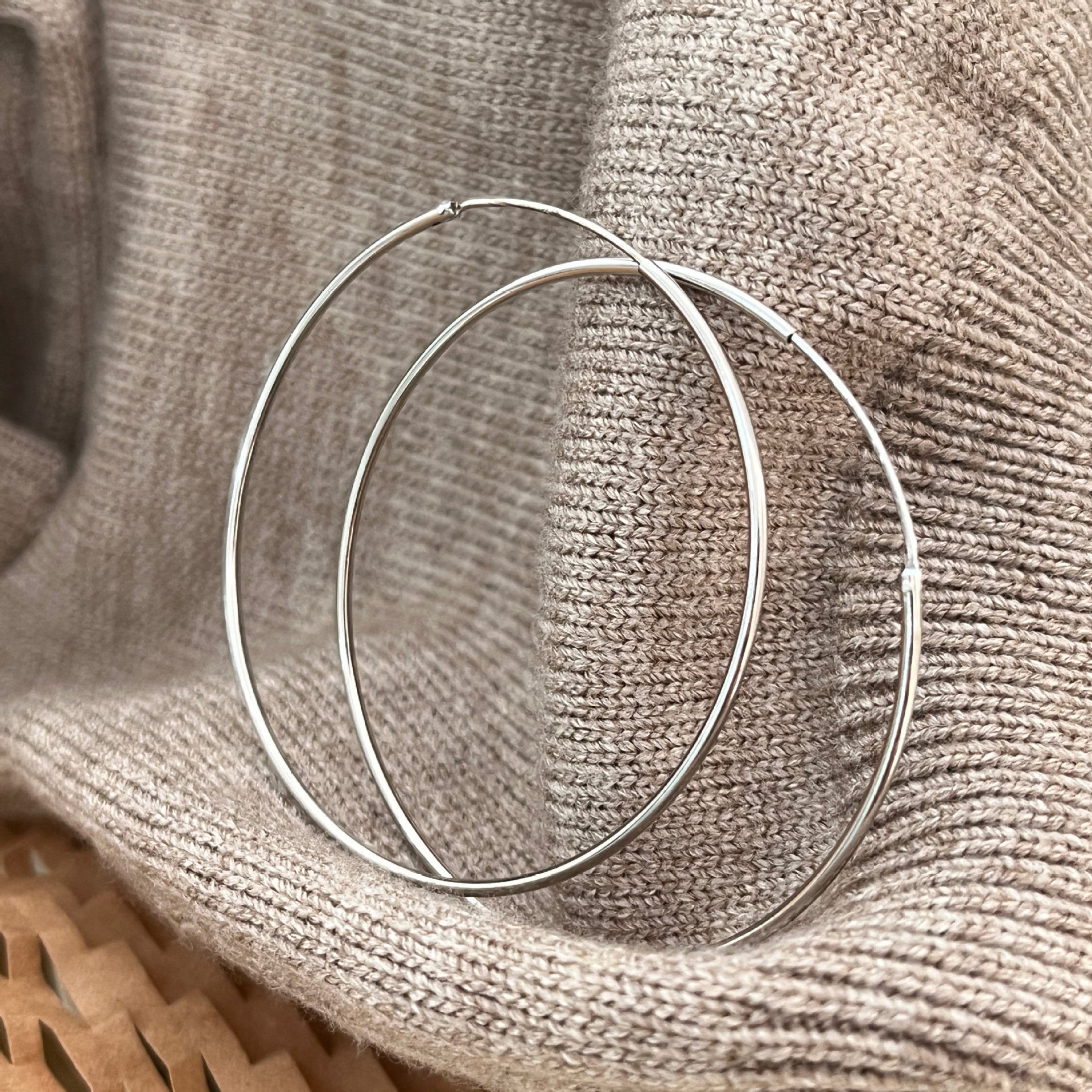 Plain ring earrings