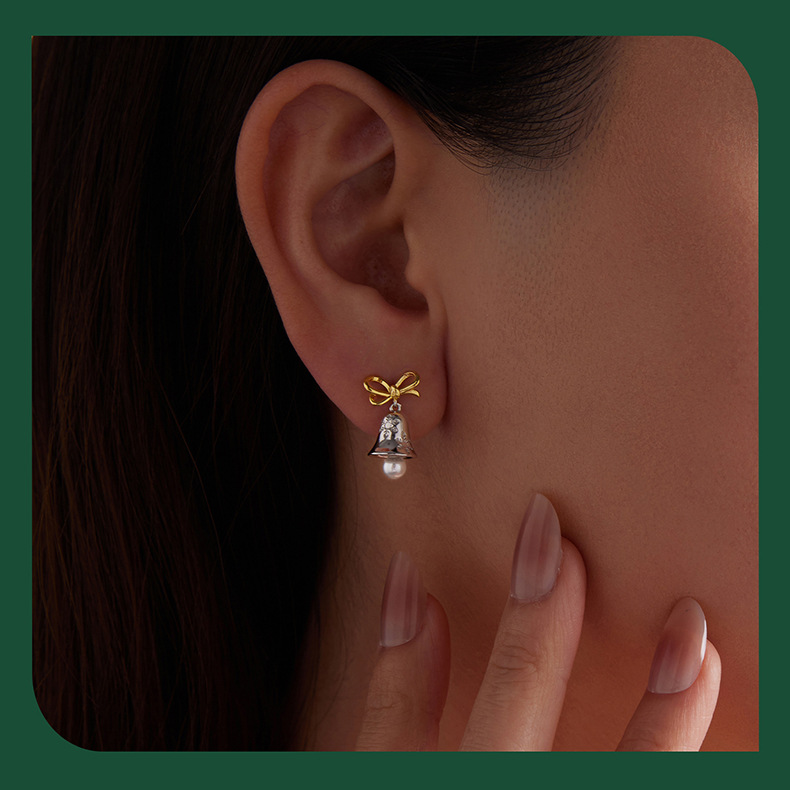 S925 Sterling Silver Christmas Snowflake Bell Stud Earrings