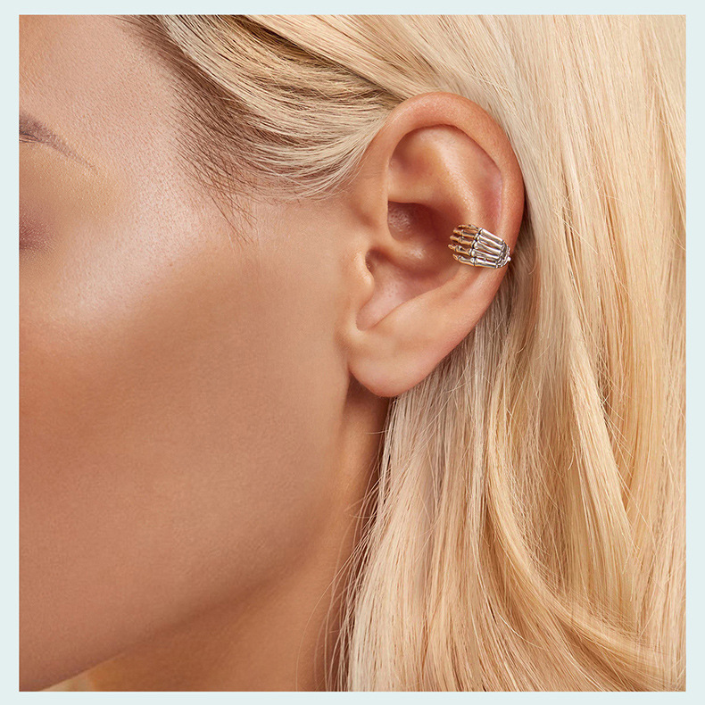 S925 Sterling Silver Halloween Skeleton Hand Ear Cuff(Single unit)