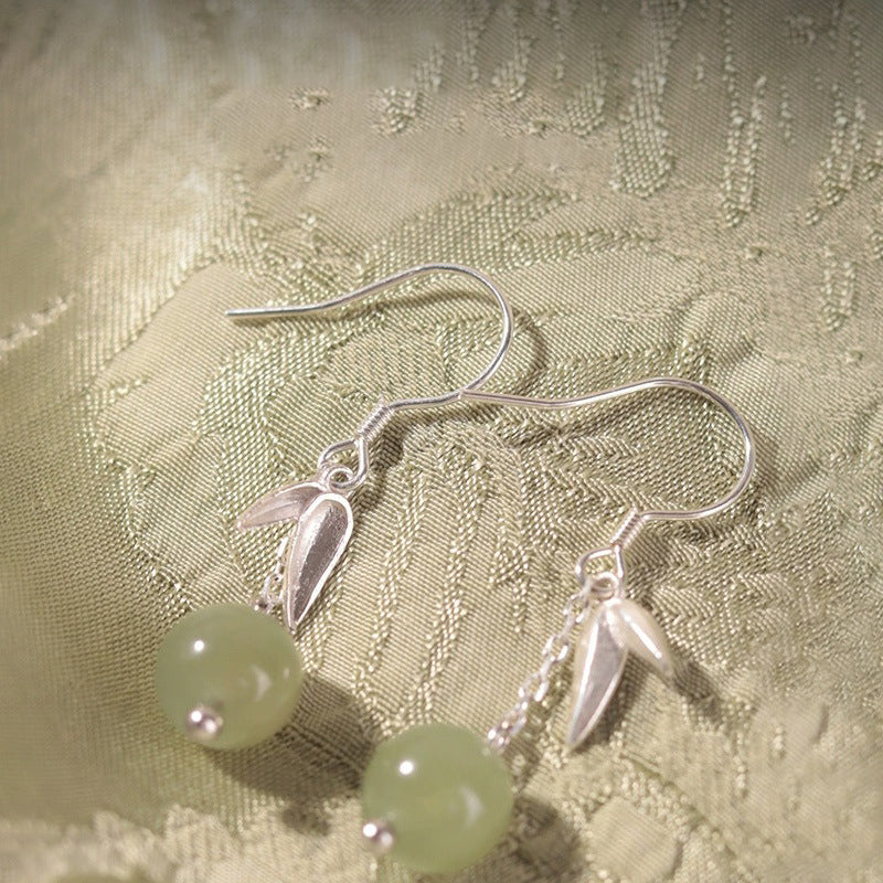 925 Sterling Silver Hotan Jade Ear Hook - Silvery