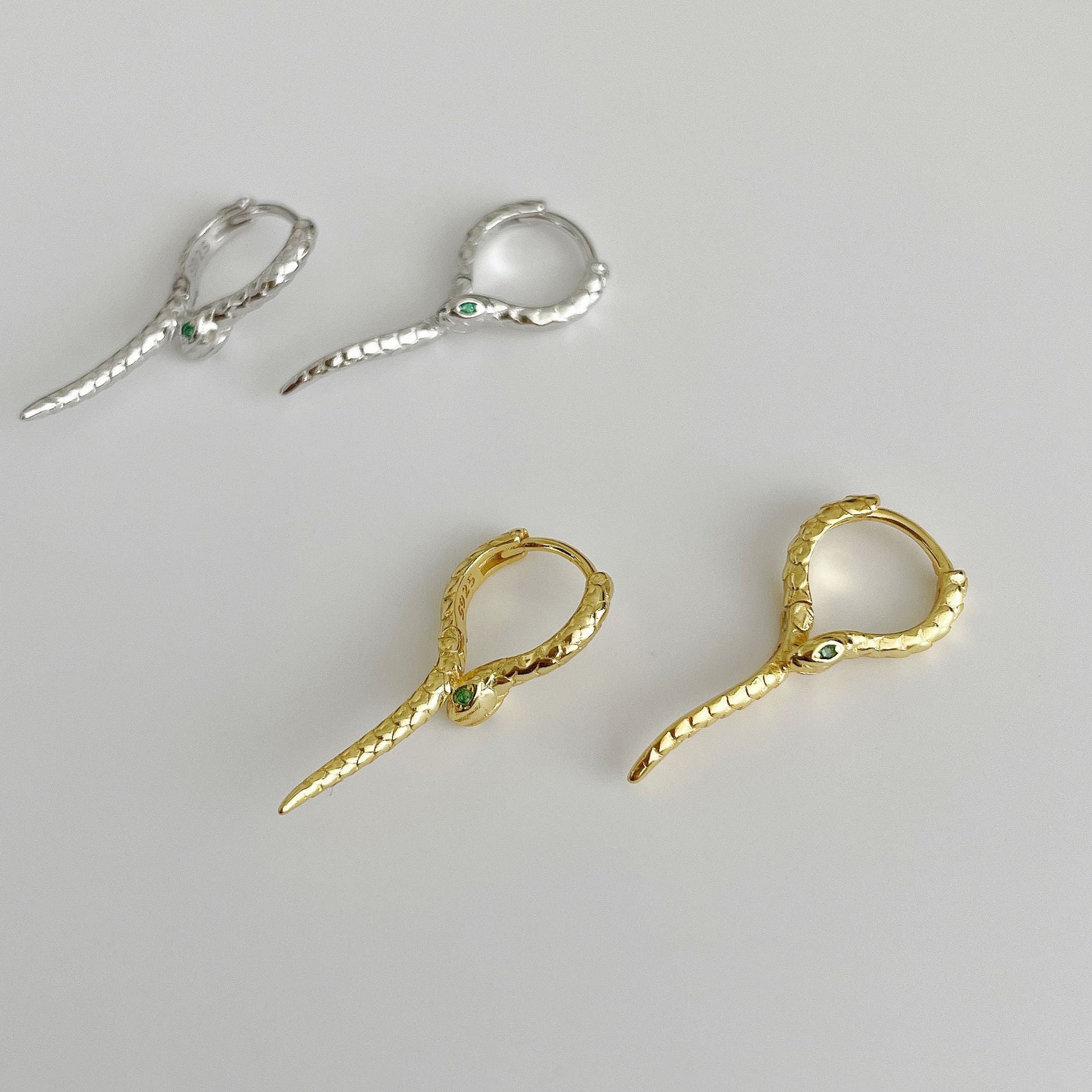 925 sterling silver snake shaped ear buckle