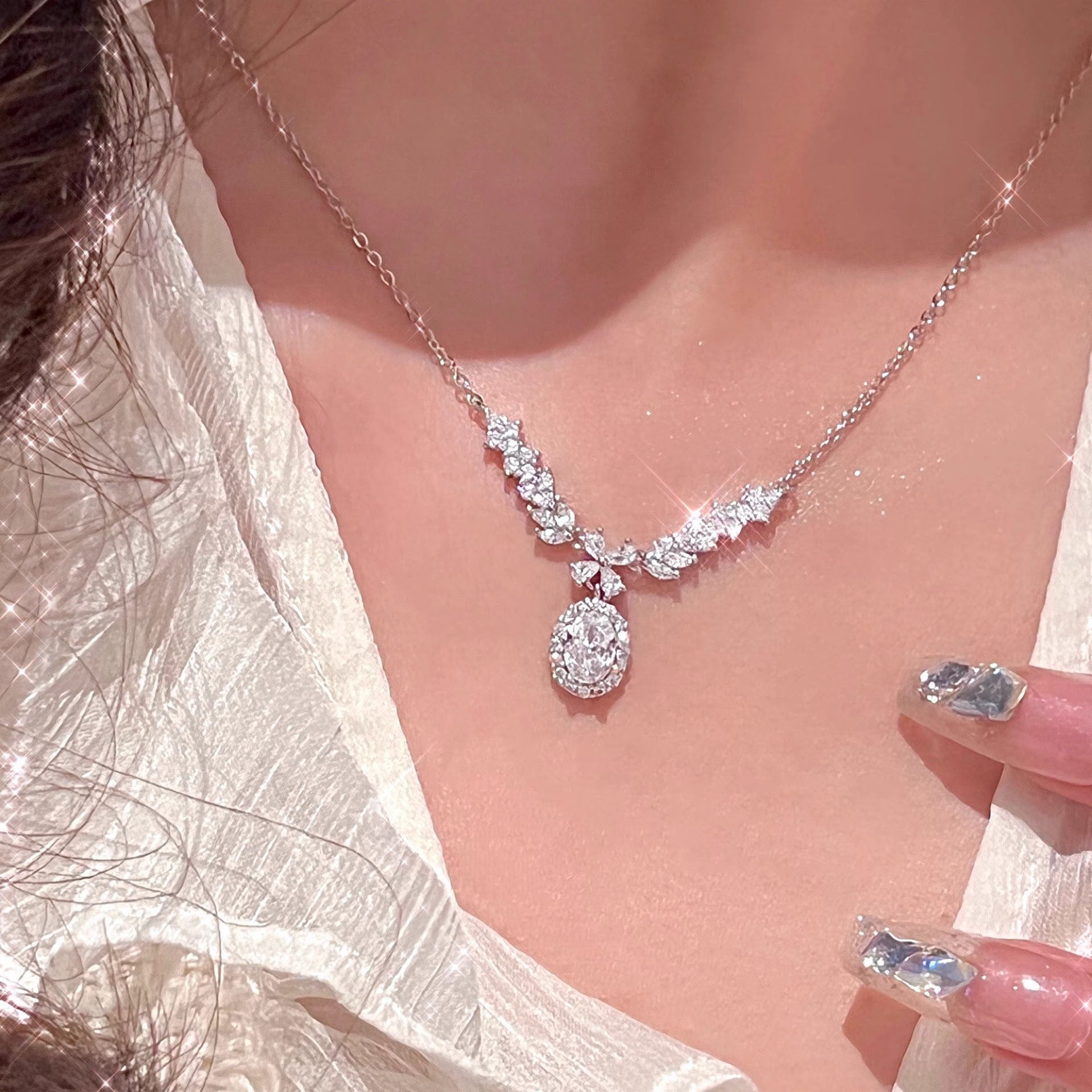 925 sterling silver sparkling zirconium pendant necklace - silvery