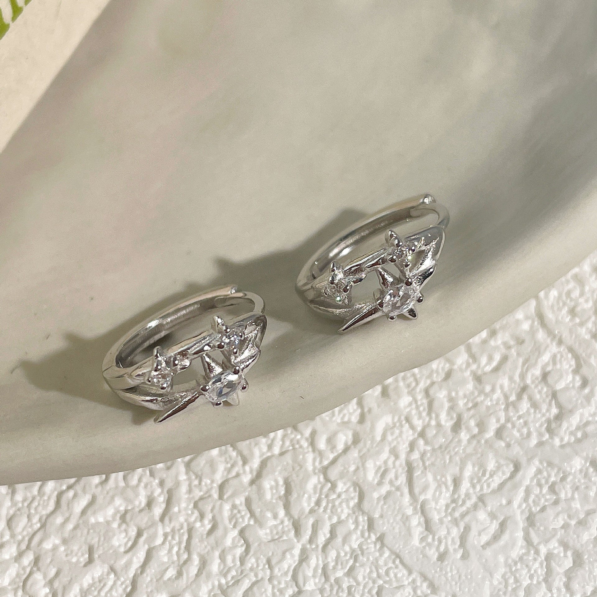 925 sterling silver zircon ear buckle - silvery