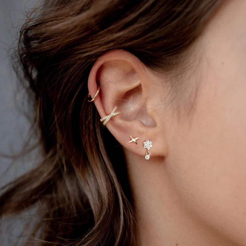 S925 Sterling Silver Double-Layer Zircon-Inlaid Crisscross Single Ear Cuff (Non-Pierced)