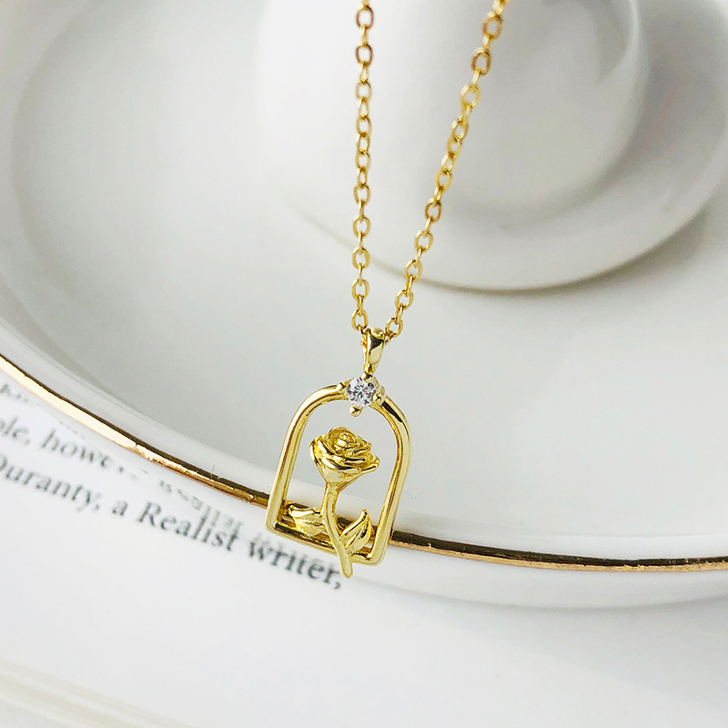 925 Sterling Silver Zircon Flower Necklace