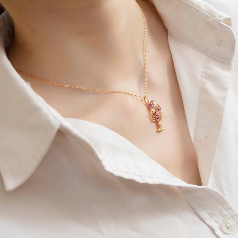 S925 Sterling Silver Gold-Plated Crayfish and Rutile Pendant Zircon Necklace