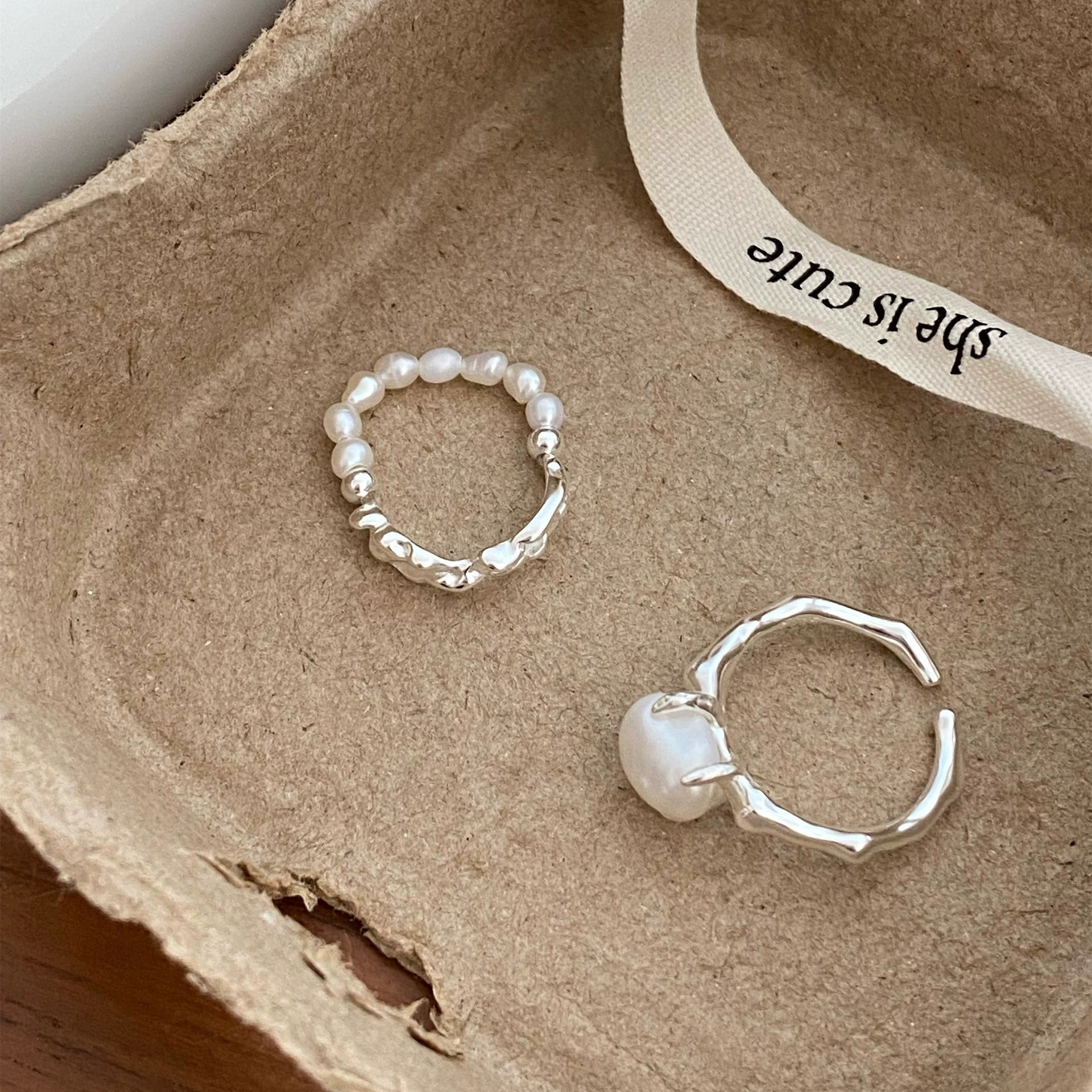 925 sterling silver Baroque pearl ring - silvery