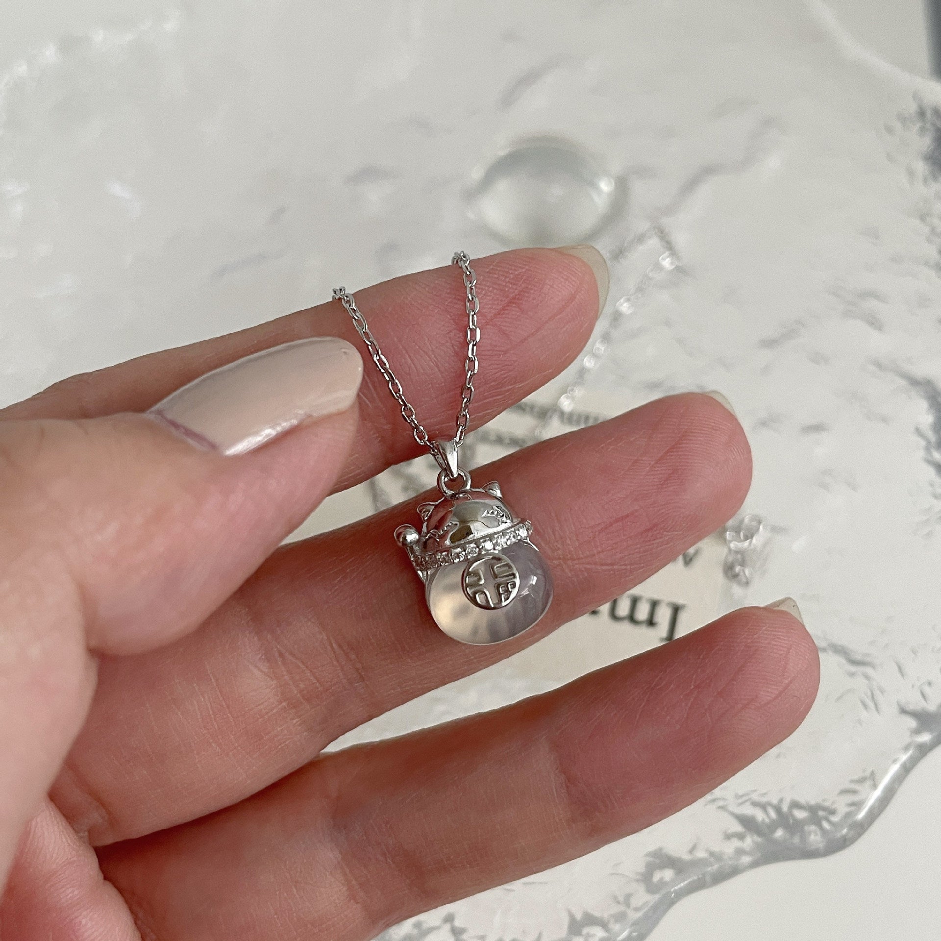 925 sterling silver chalcedony pendant necklace - silvery