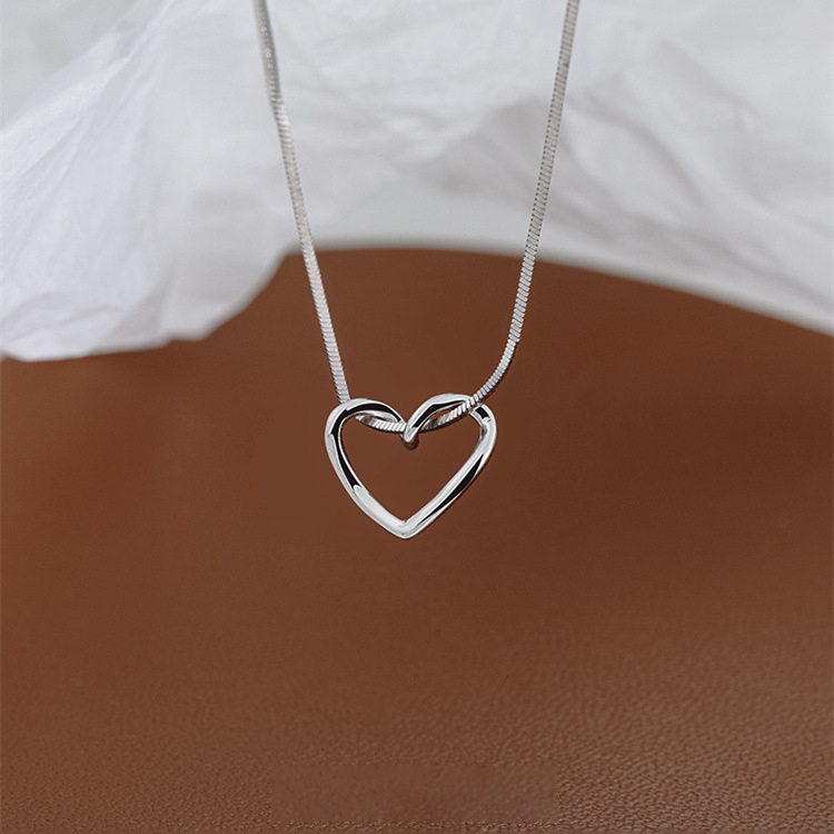 925 sterling silver heart-shaped pendant necklace - silvery