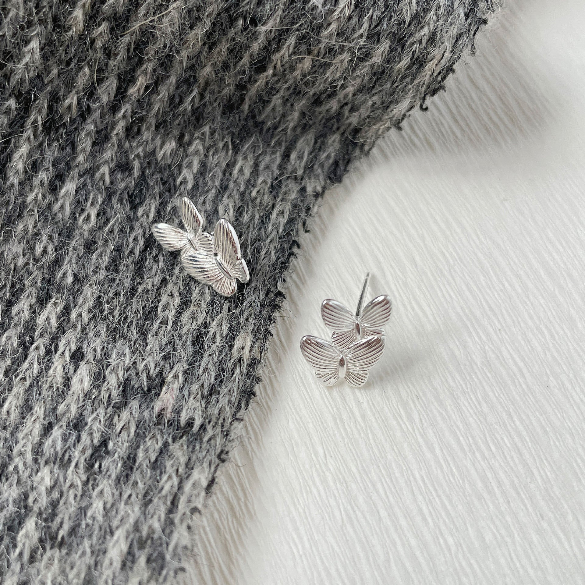 S925 sterling silver butterfly earrings - silvery