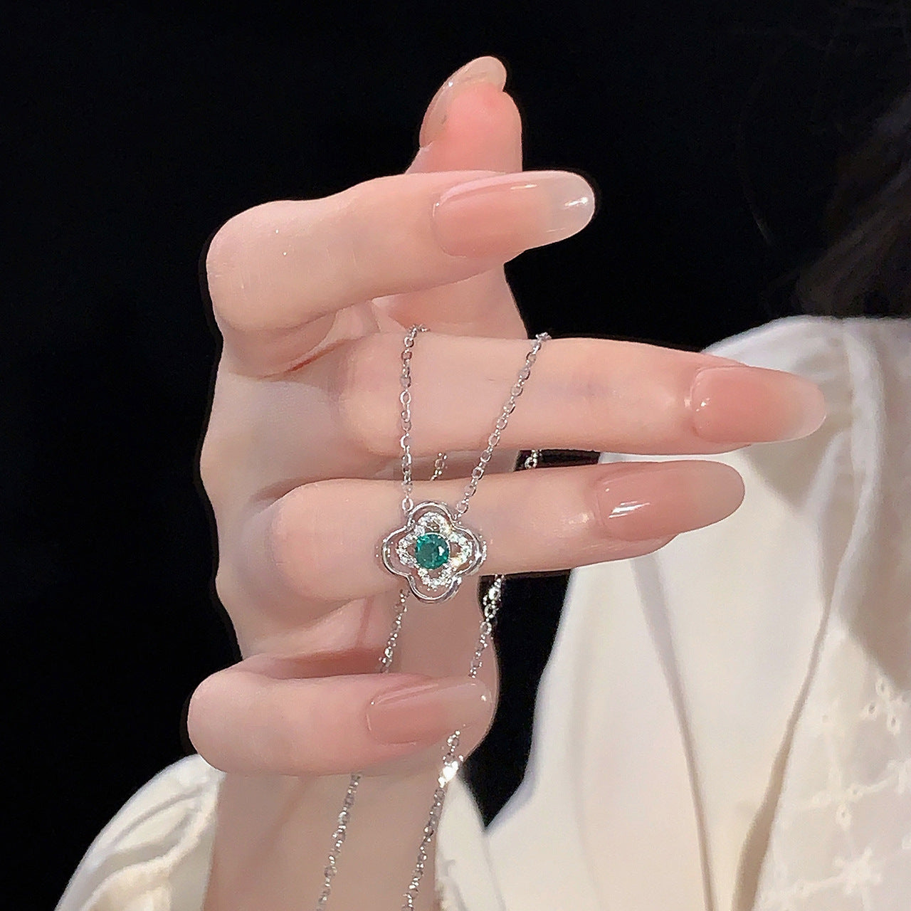 925 pure silver four-leaf clover pendant necklace