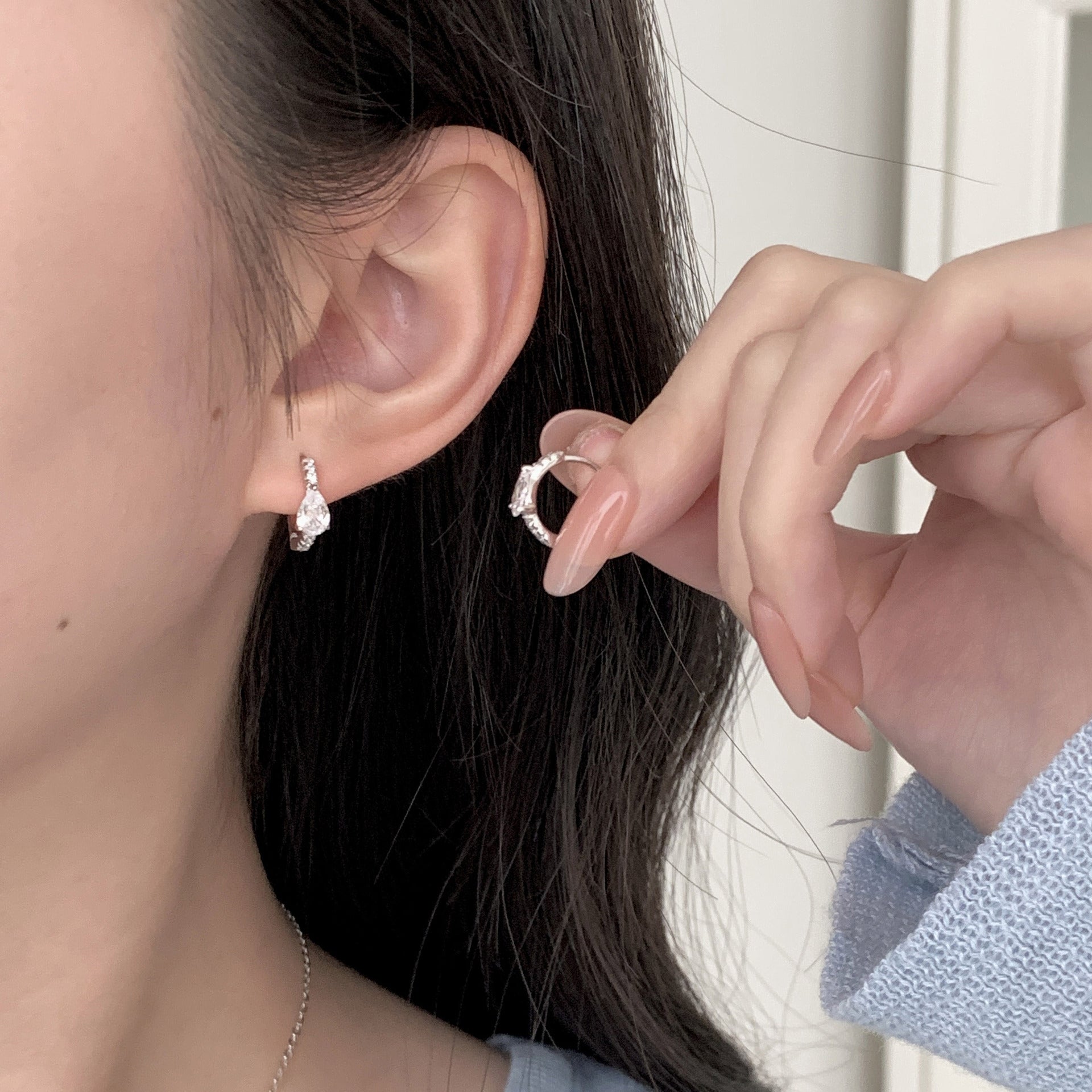 999 Silver Water Drop Ear Buckle - Silvery