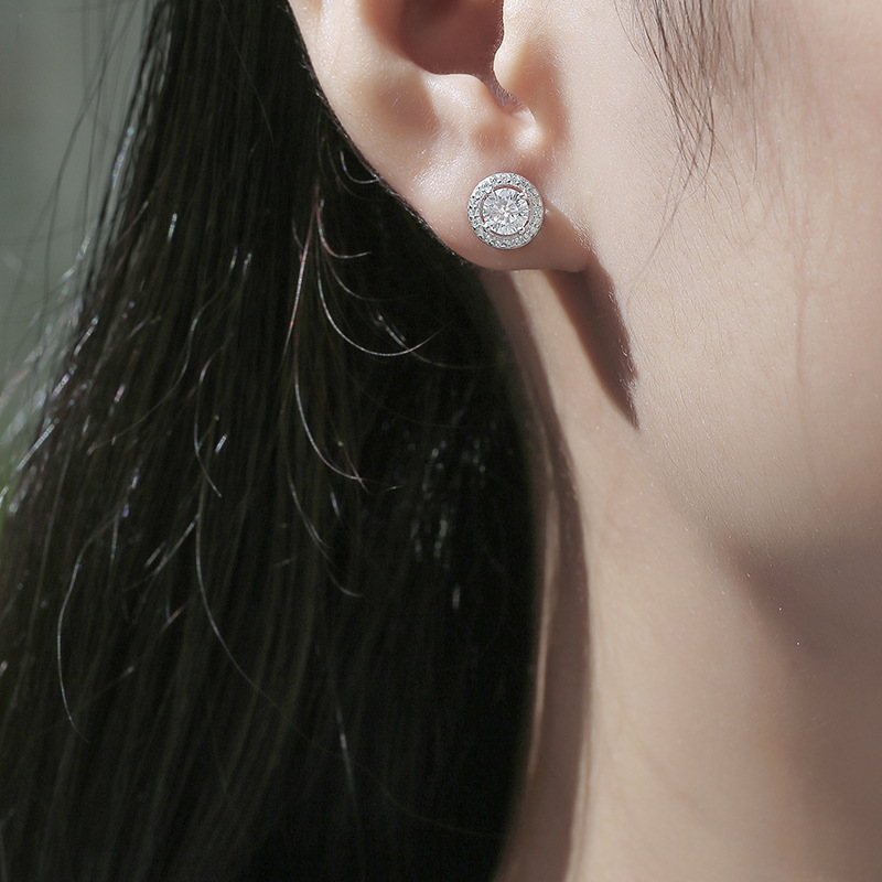 S925 Sterling Silver Round Moissanite Stud Earrings