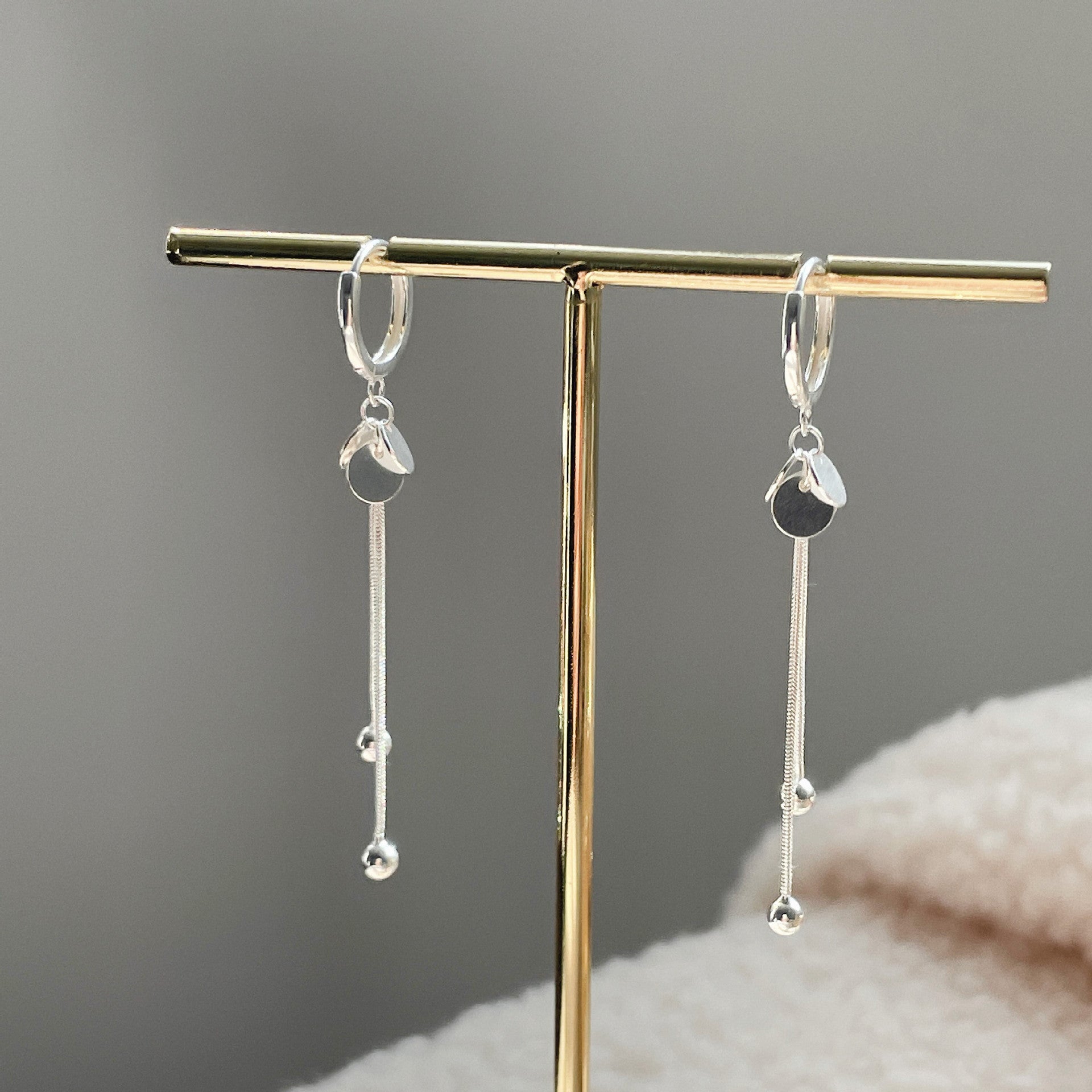 925 sterling silver tassel ear buckle - silvery