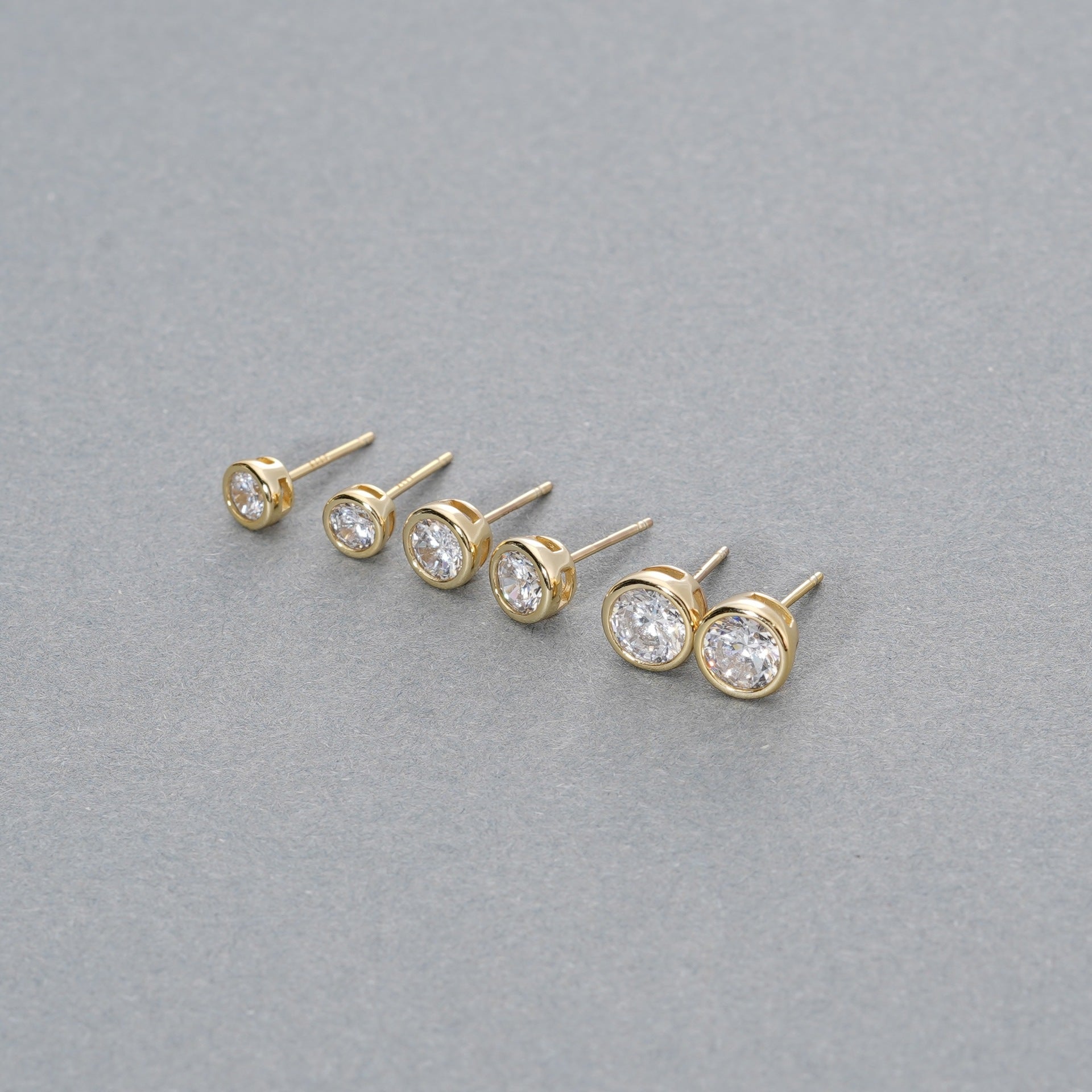 925 sterling silver earrings with sparkling zirconium
