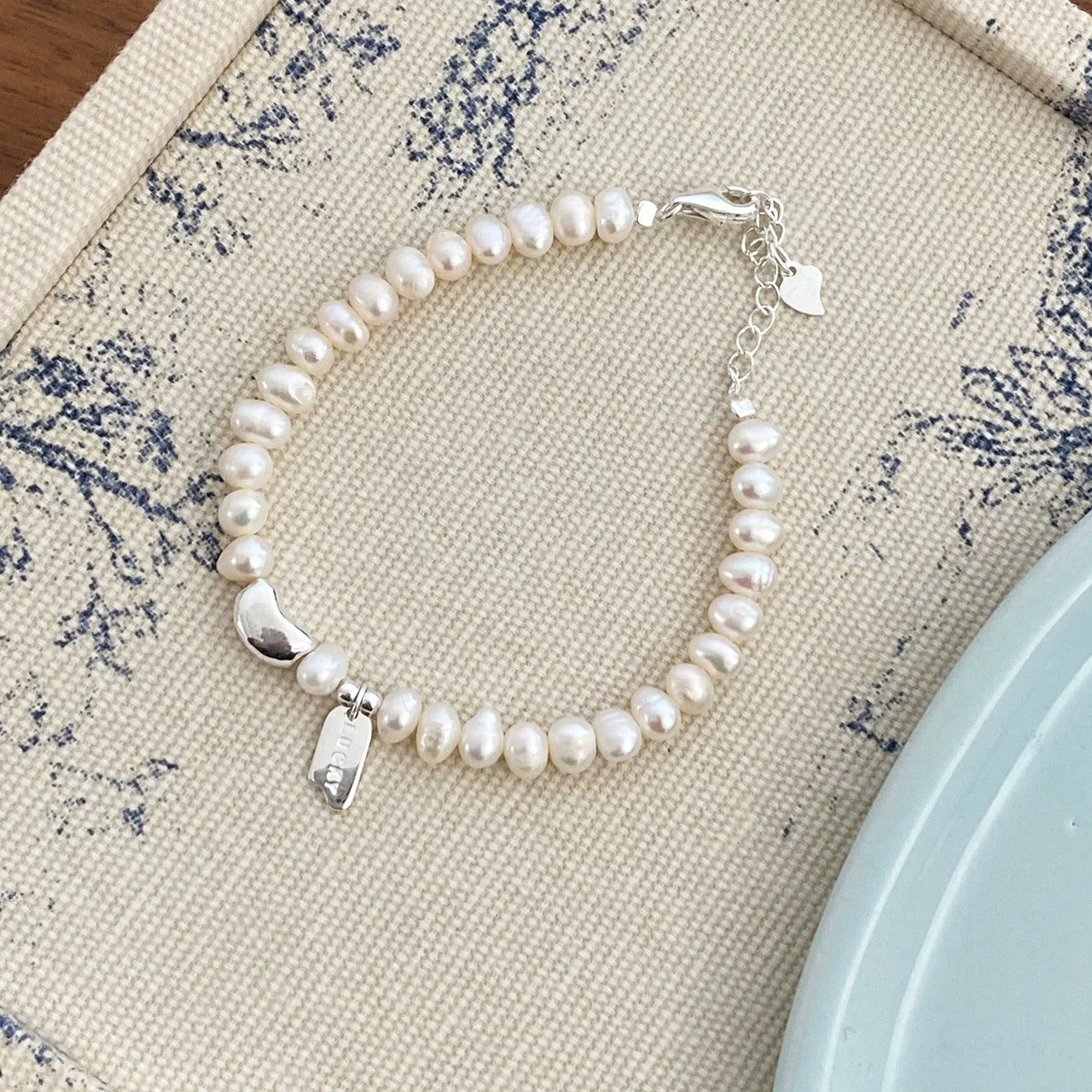 925 sterling silver freshwater pearl bracelet - silvery