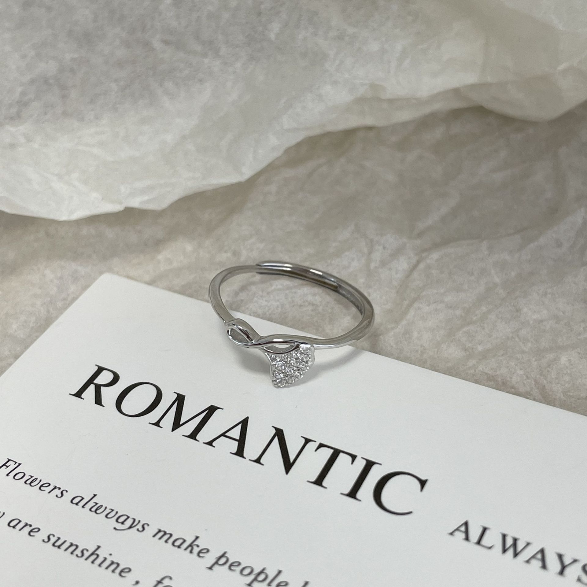 925 sterling silver ginkgo leaf opening ring - silvery