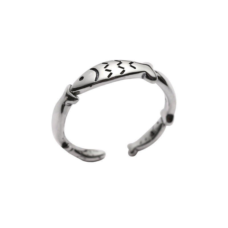 925 sterling silver small fish ring - silvery