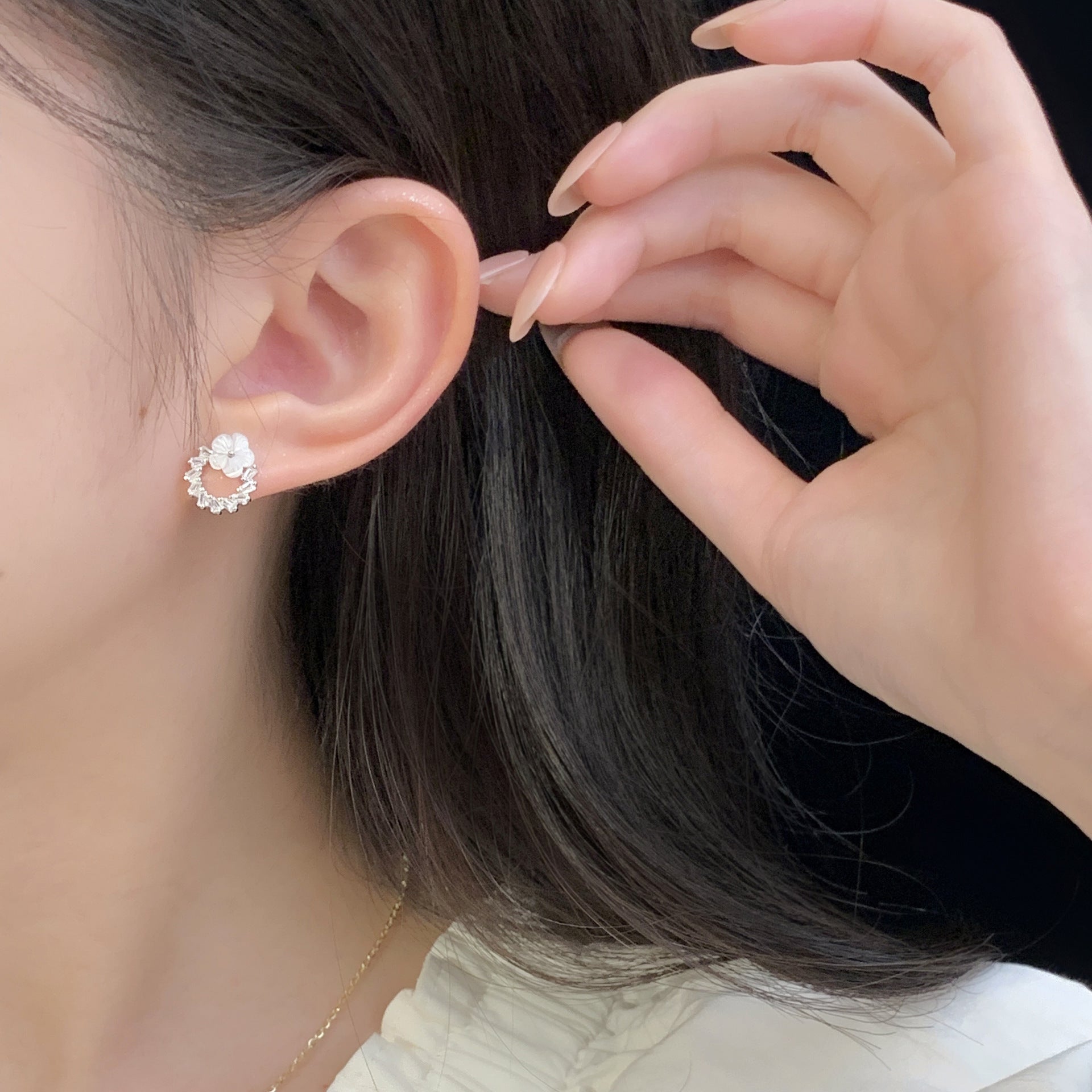 925 sterling silver flower earrings - silvery