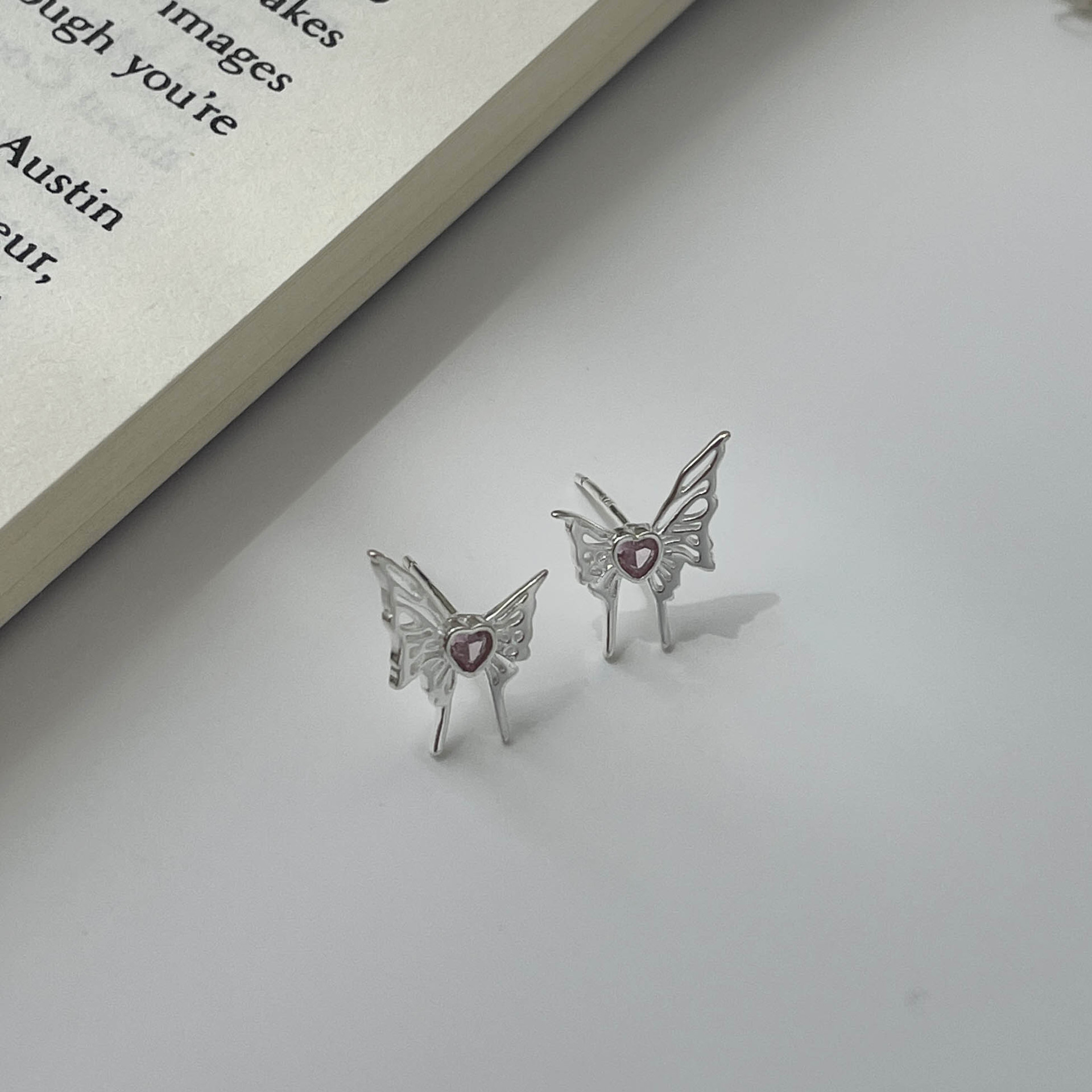 925 sterling silver butterfly shaped earrings - silvery