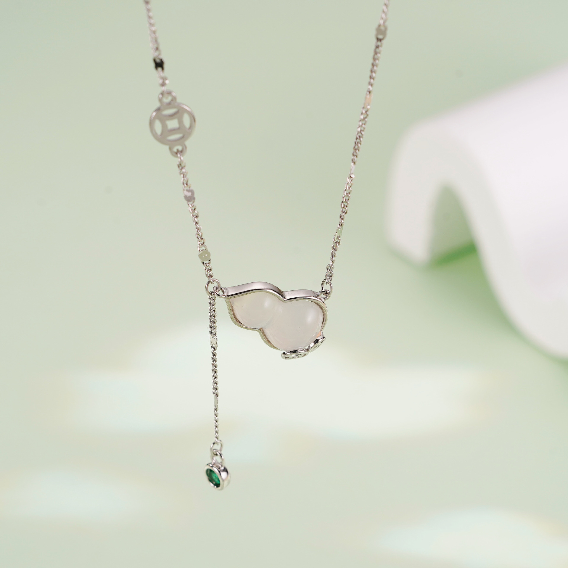 925 sterling silver gourd pendant necklace - silvery