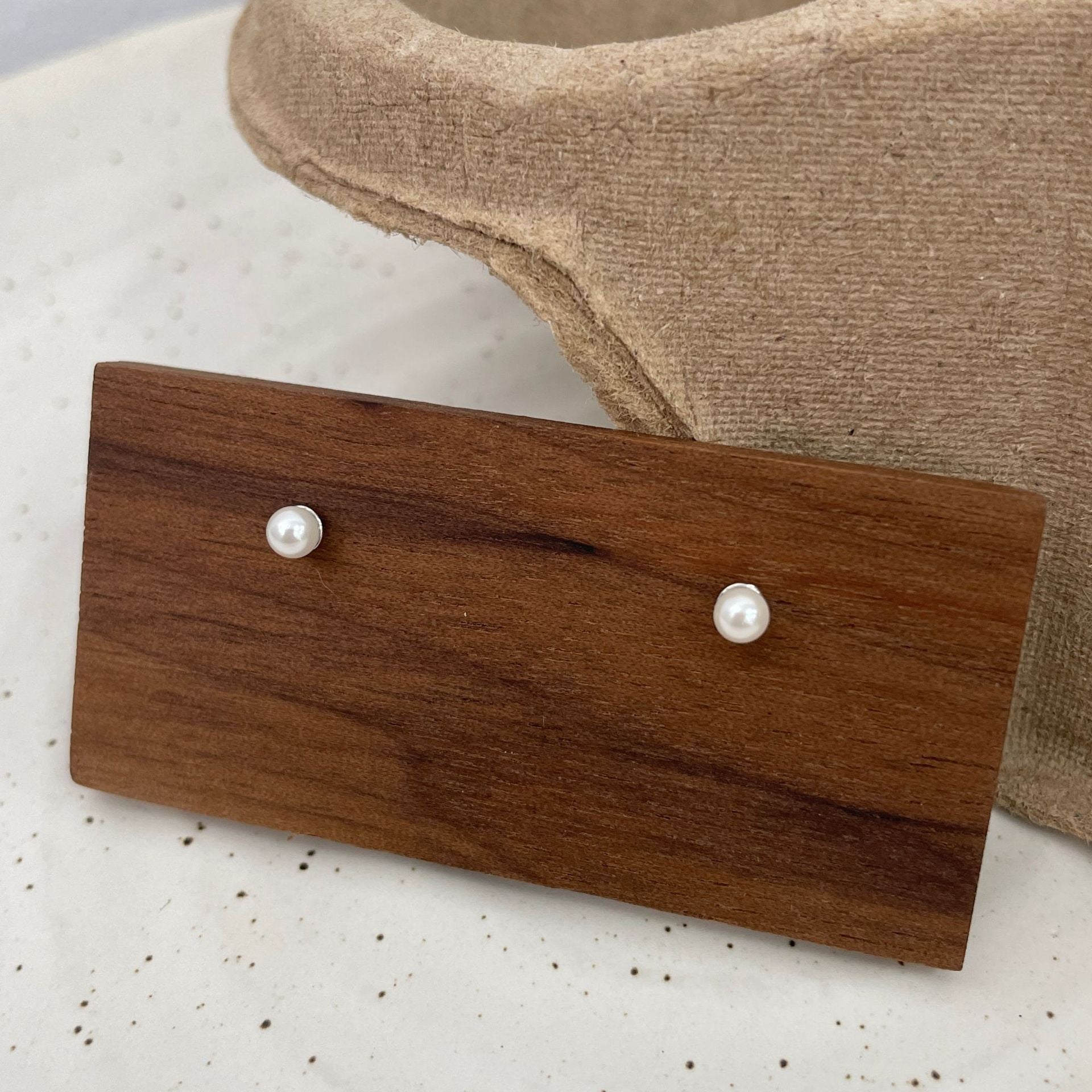 999 Silver Imitation Pearl Earrings - Silvery