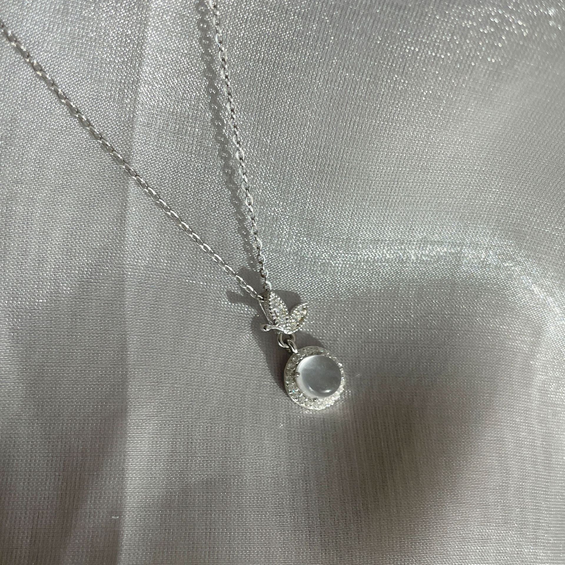 S925 Silver Set Sparkling Zirconia Jade Core Pendant Necklace