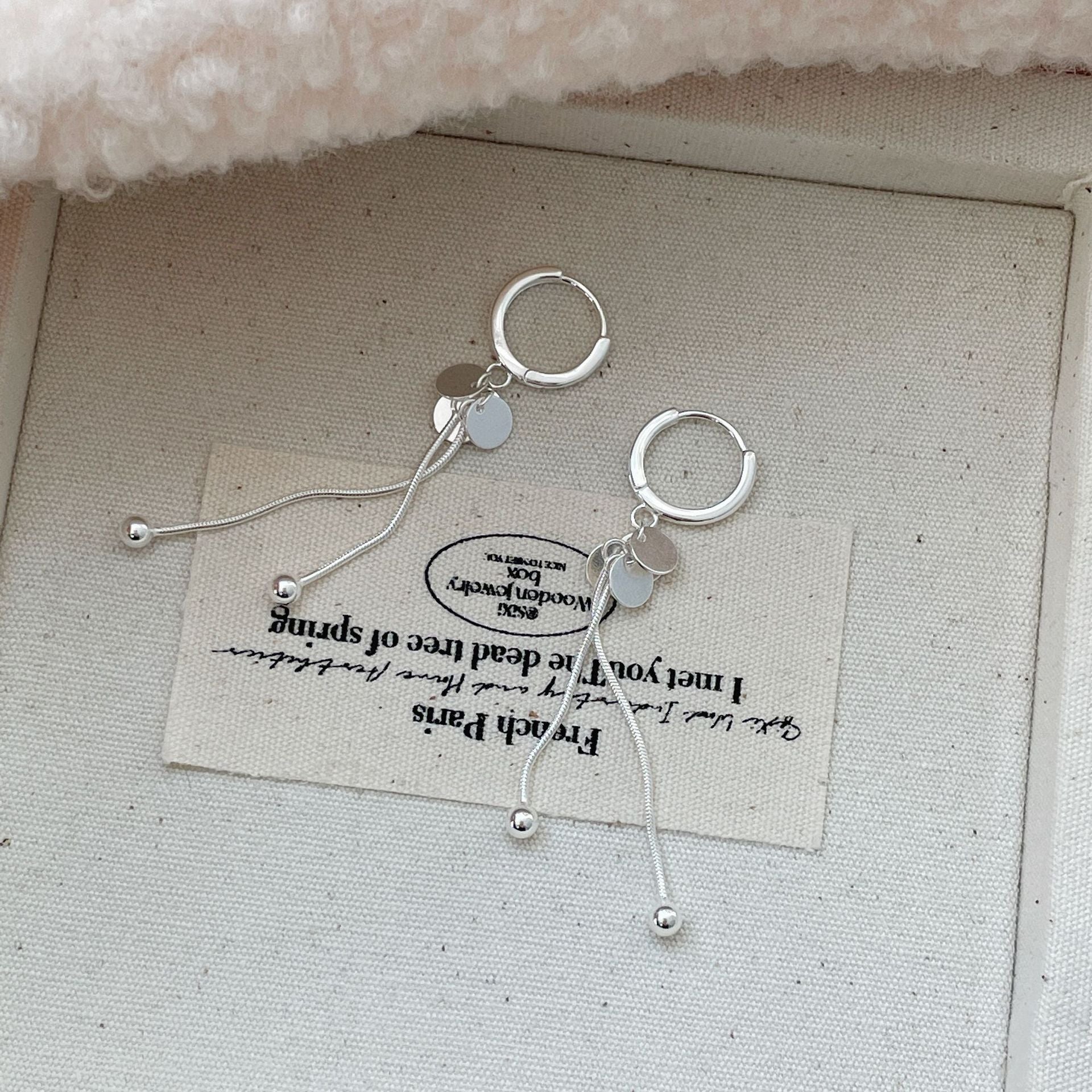 925 sterling silver tassel ear buckle - silvery