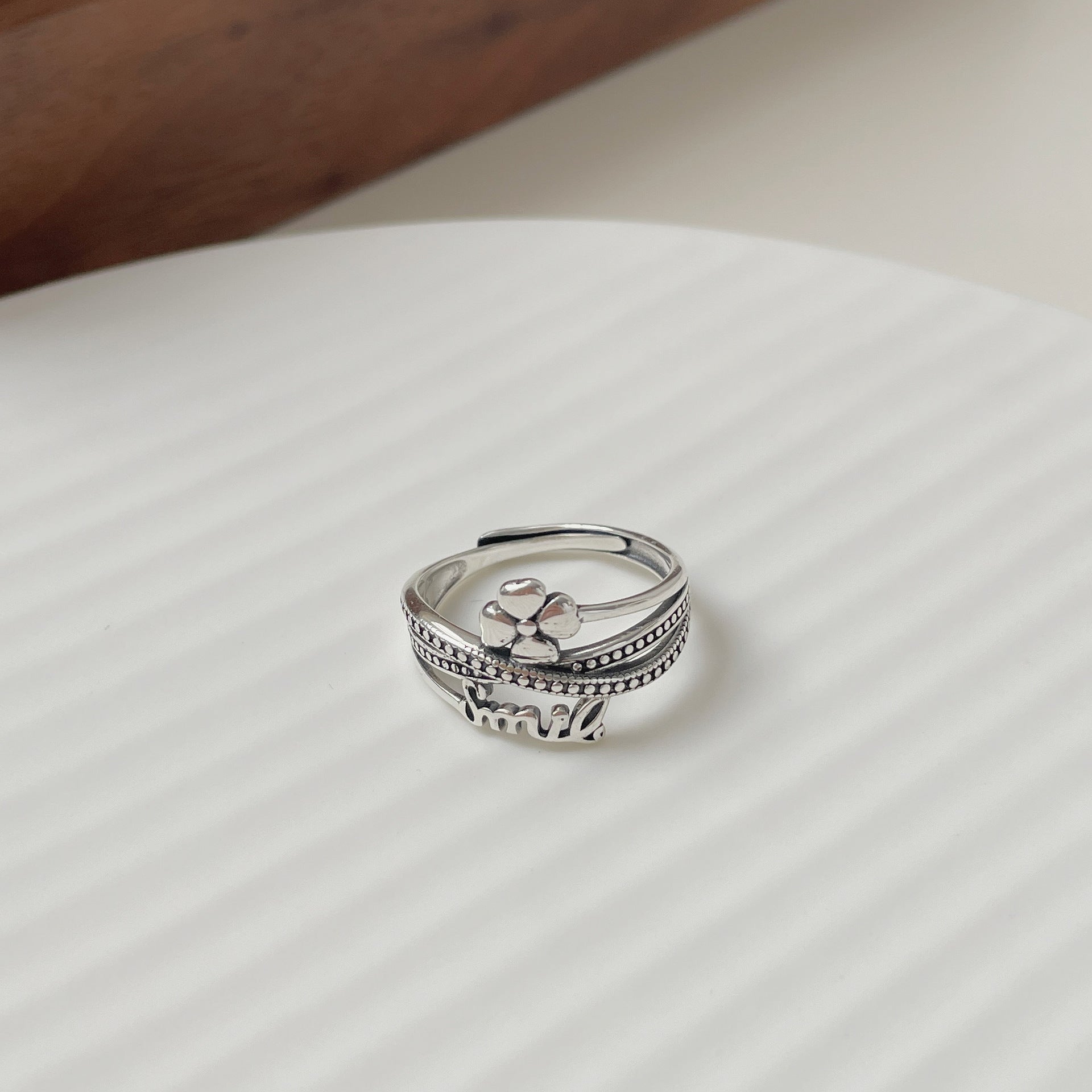 925 sterling silver four-leaf clover ring