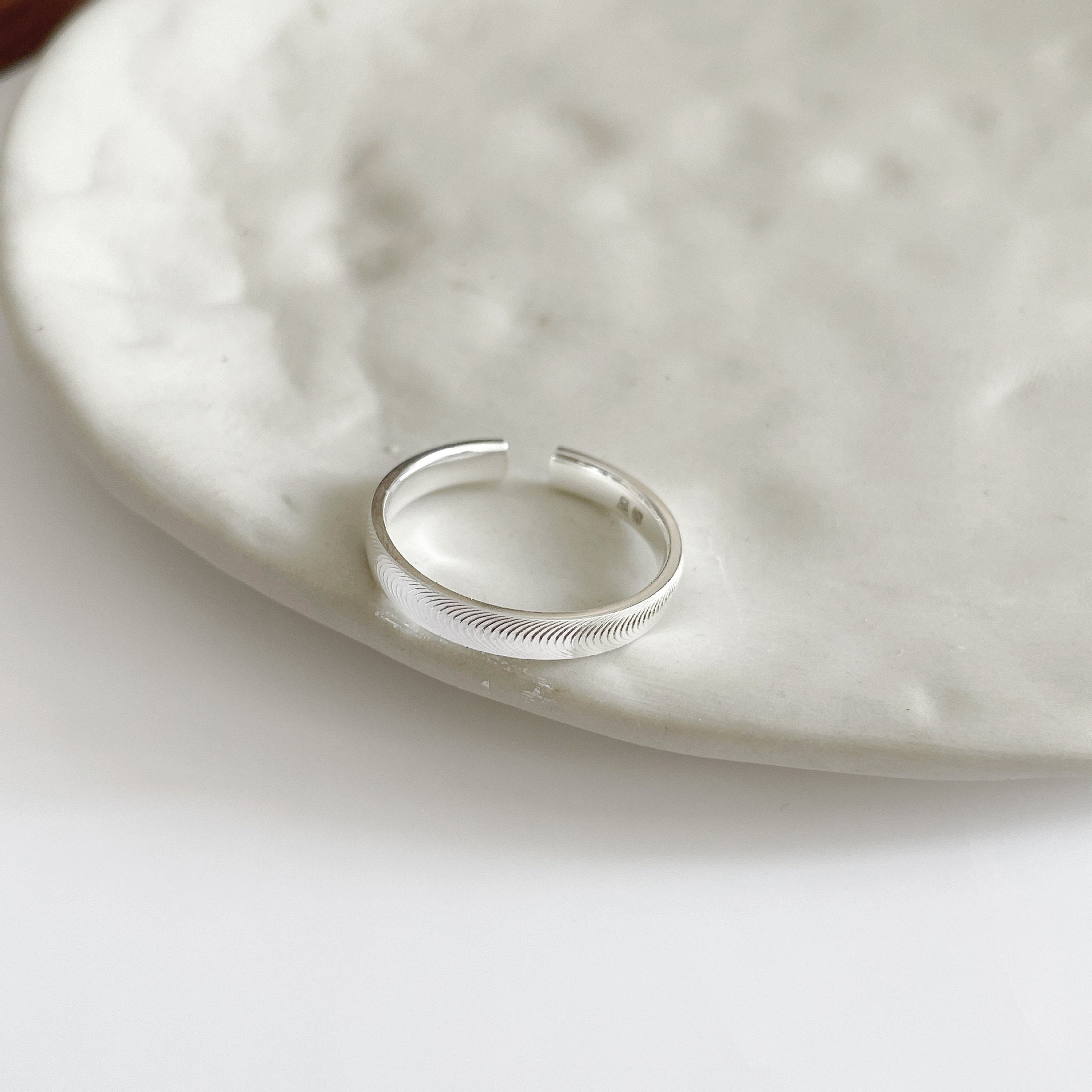 S999 Silver Open Ring