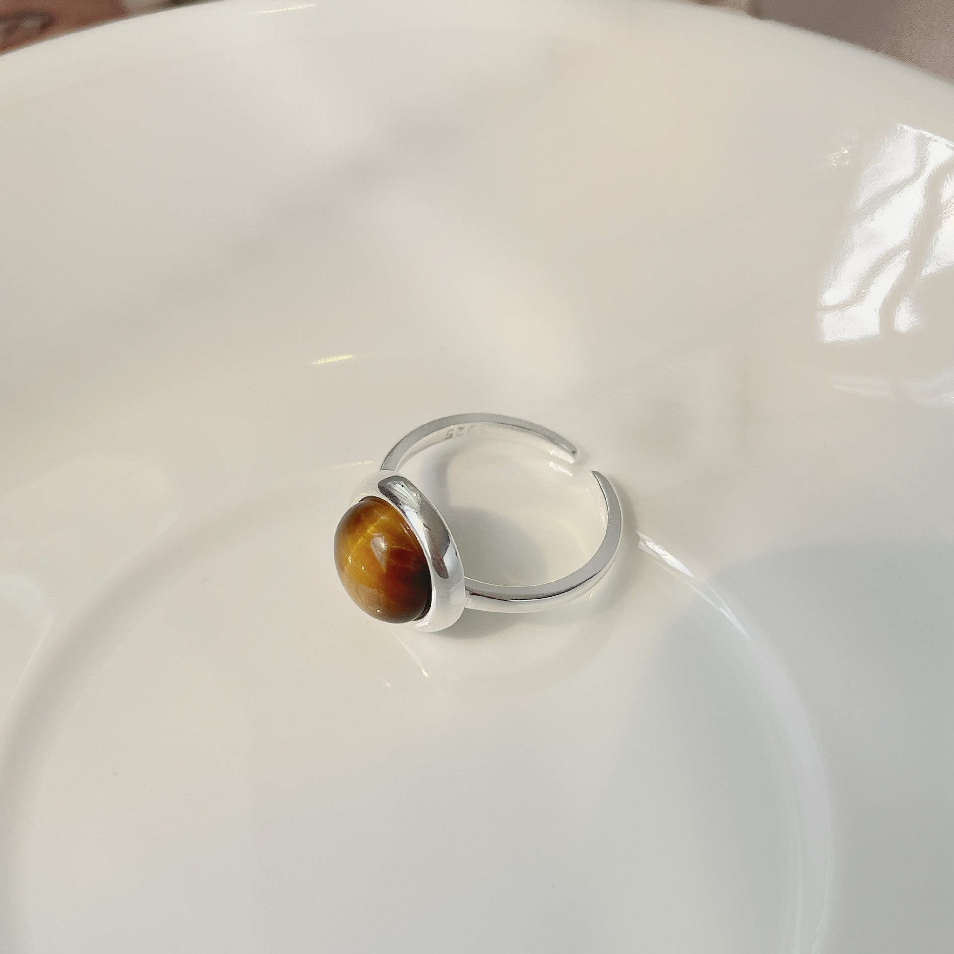 925 sterling silver tiger eye stone opening ring - silvery