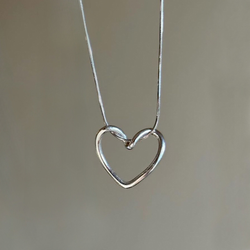 925 sterling silver heart-shaped pendant necklace - silvery