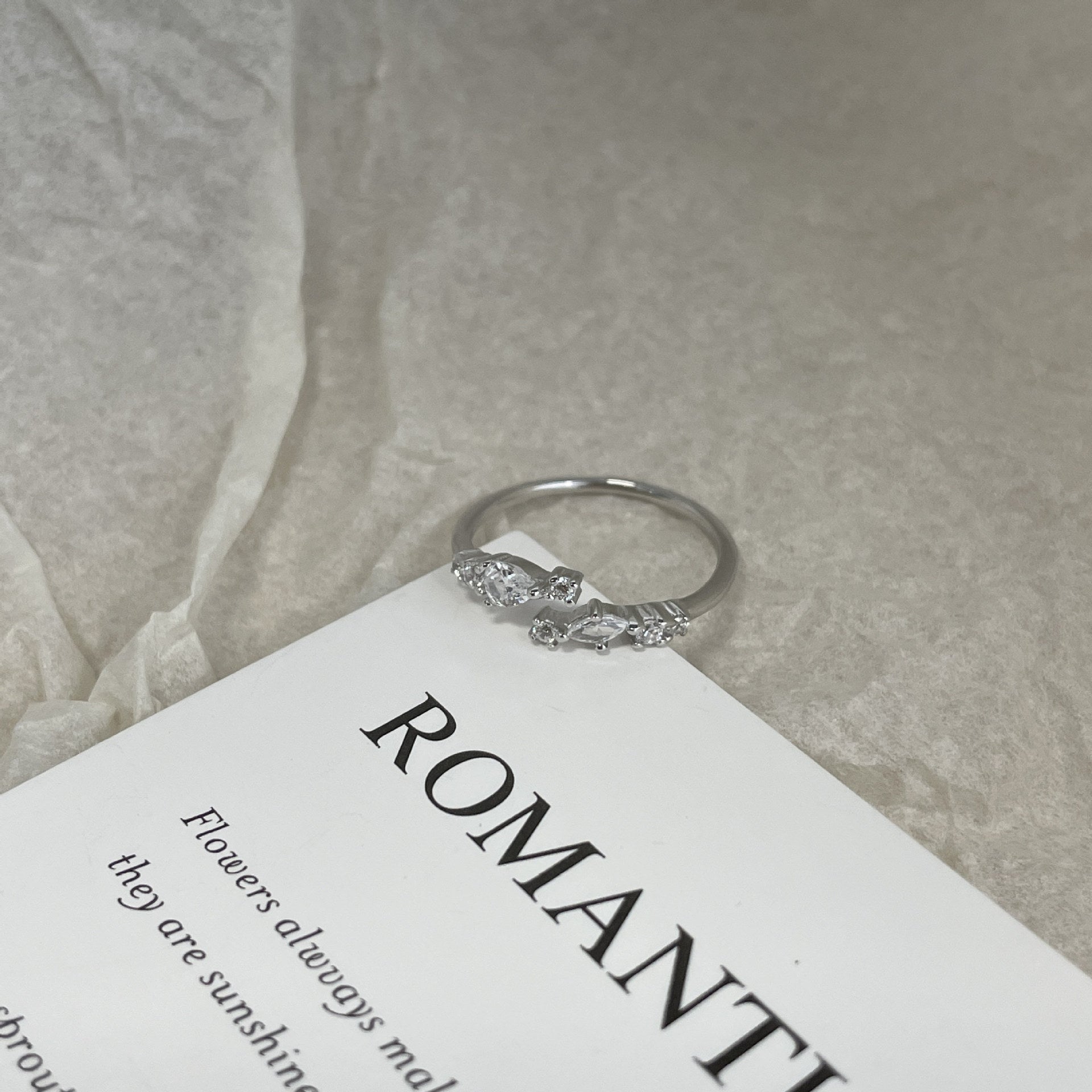 999 sterling silver shiny zirconia open ring - silvery