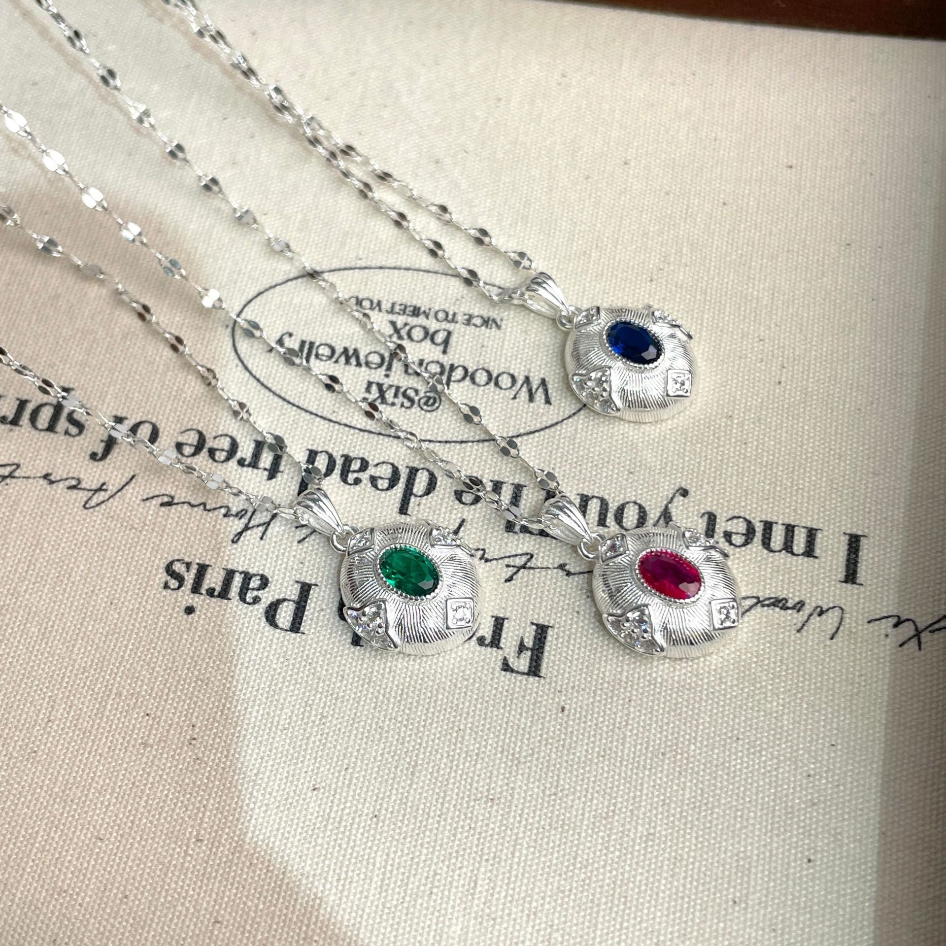 925 sterling silver inlaid with colored zirconia pendant necklace