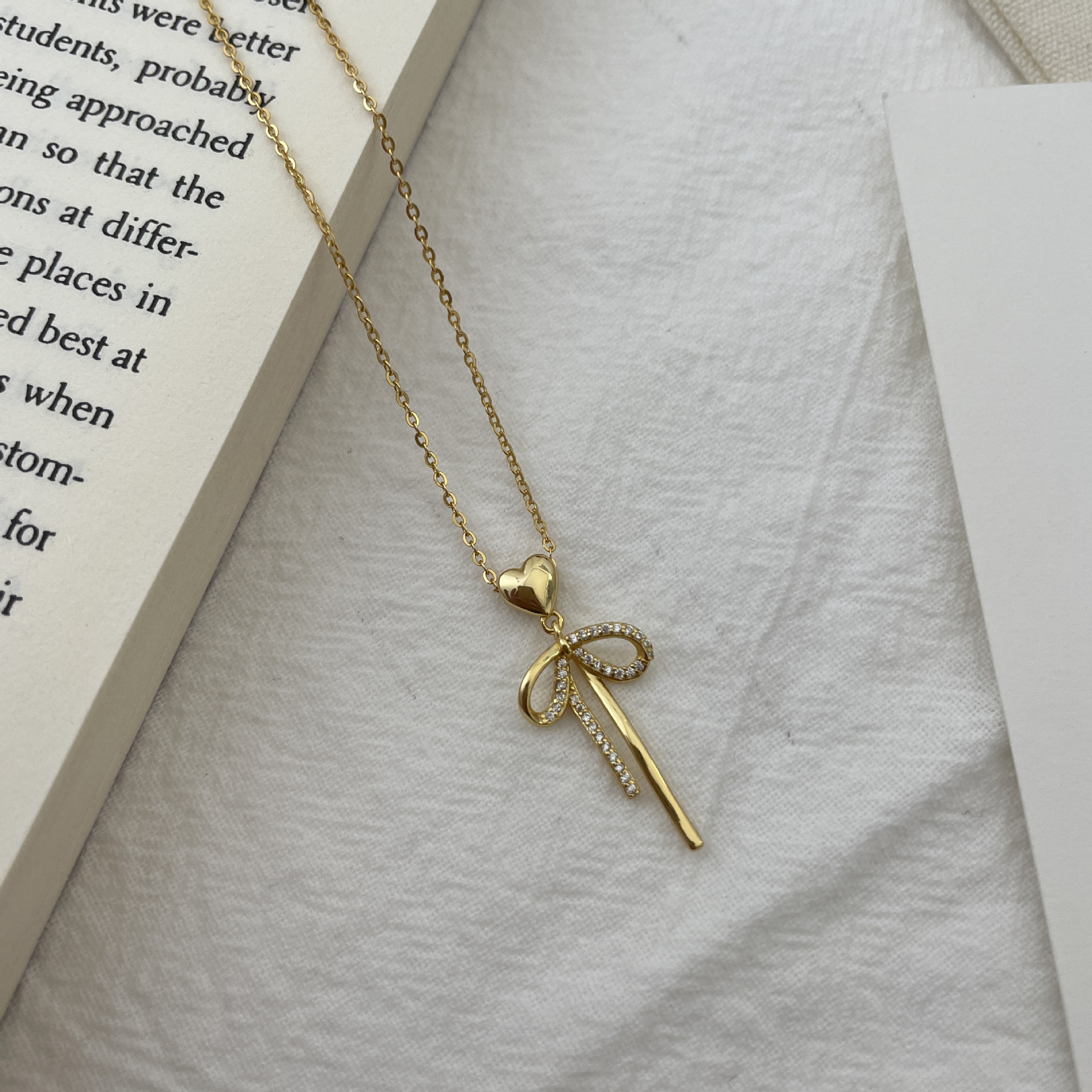 925 sterling silver bowknot pendant necklace