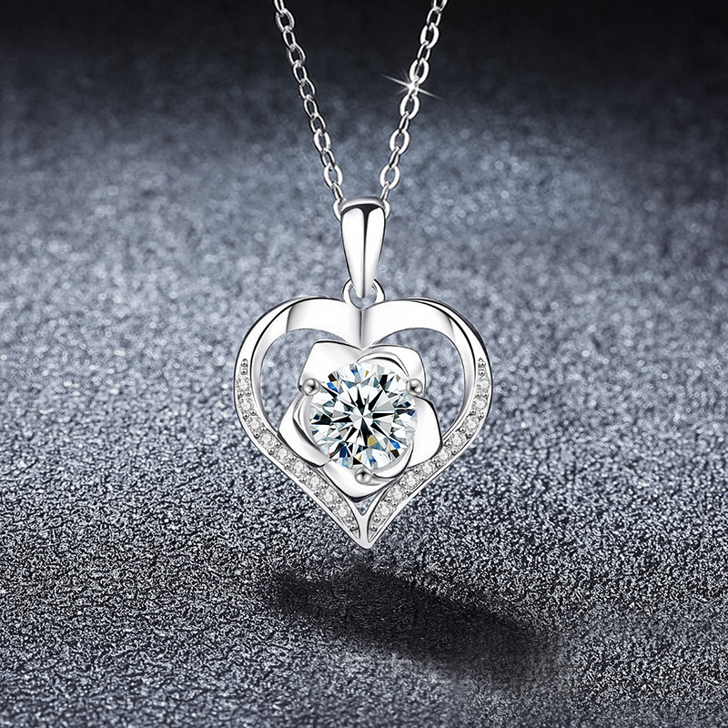 S925 Sterling Silver Rose Moissanite Pendant Loving Heart Necklace