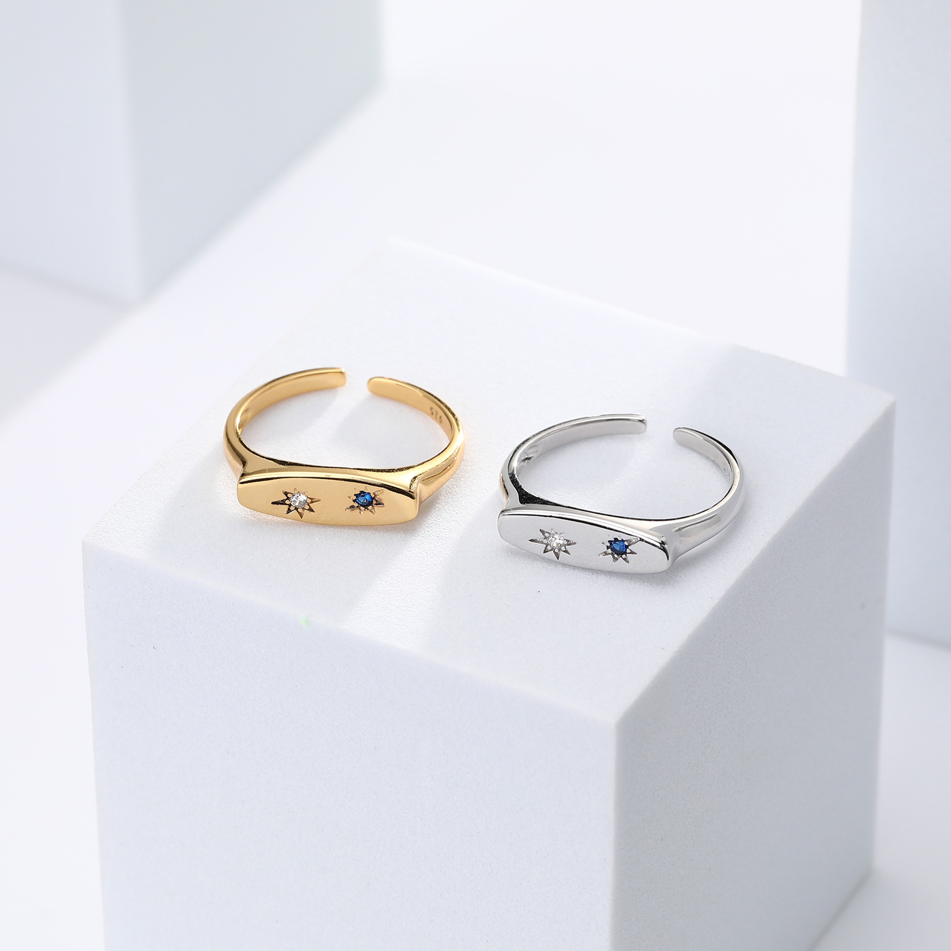 Popular S925 sterling silver rings in Europe and America, featuring niche designs
