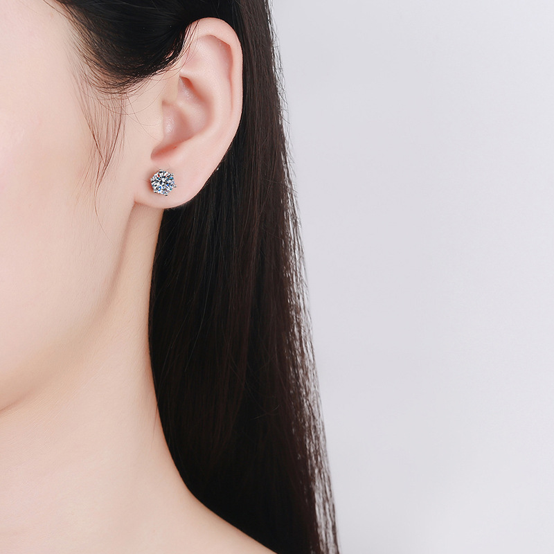 S925 Silver Threaded Stud Earrings — Classic Six-Prong Moissanite Studs