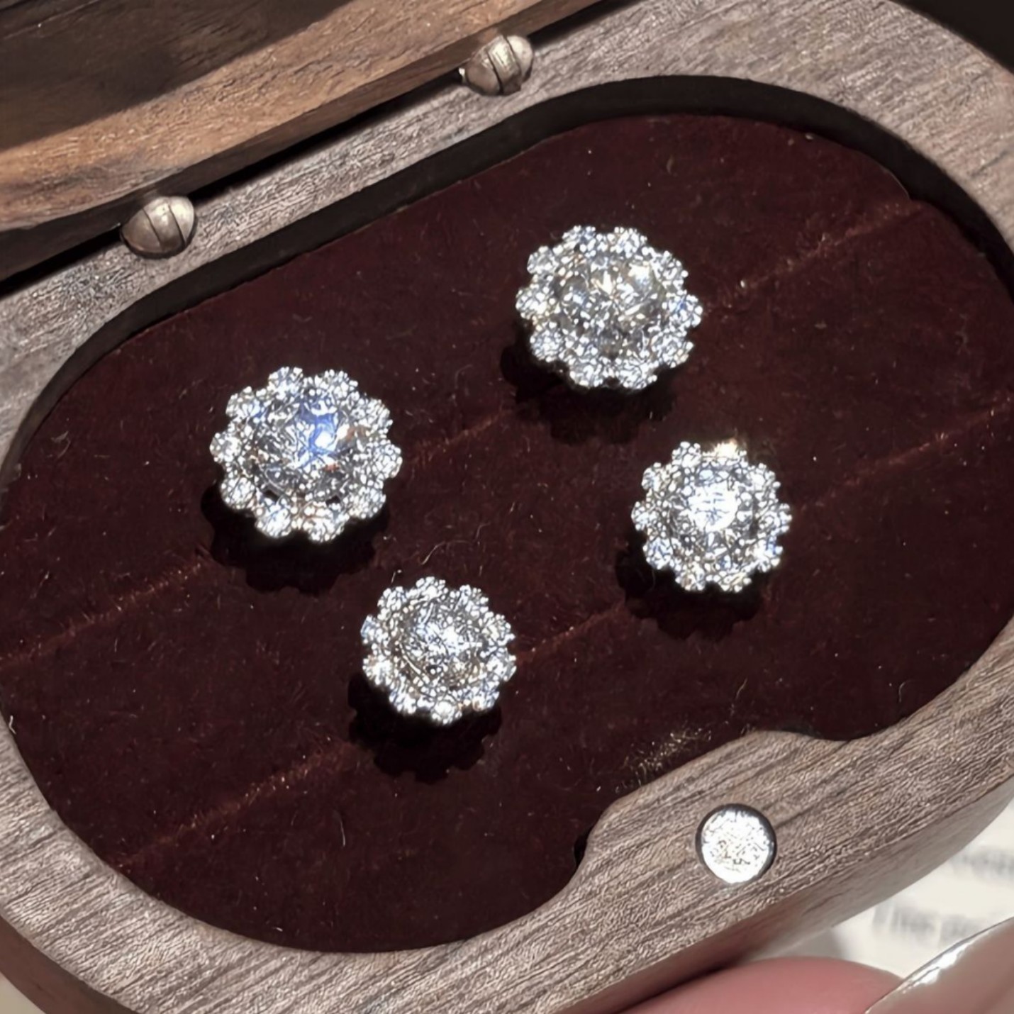 S925 Silver Moissanite Snowflake Stud Earrings