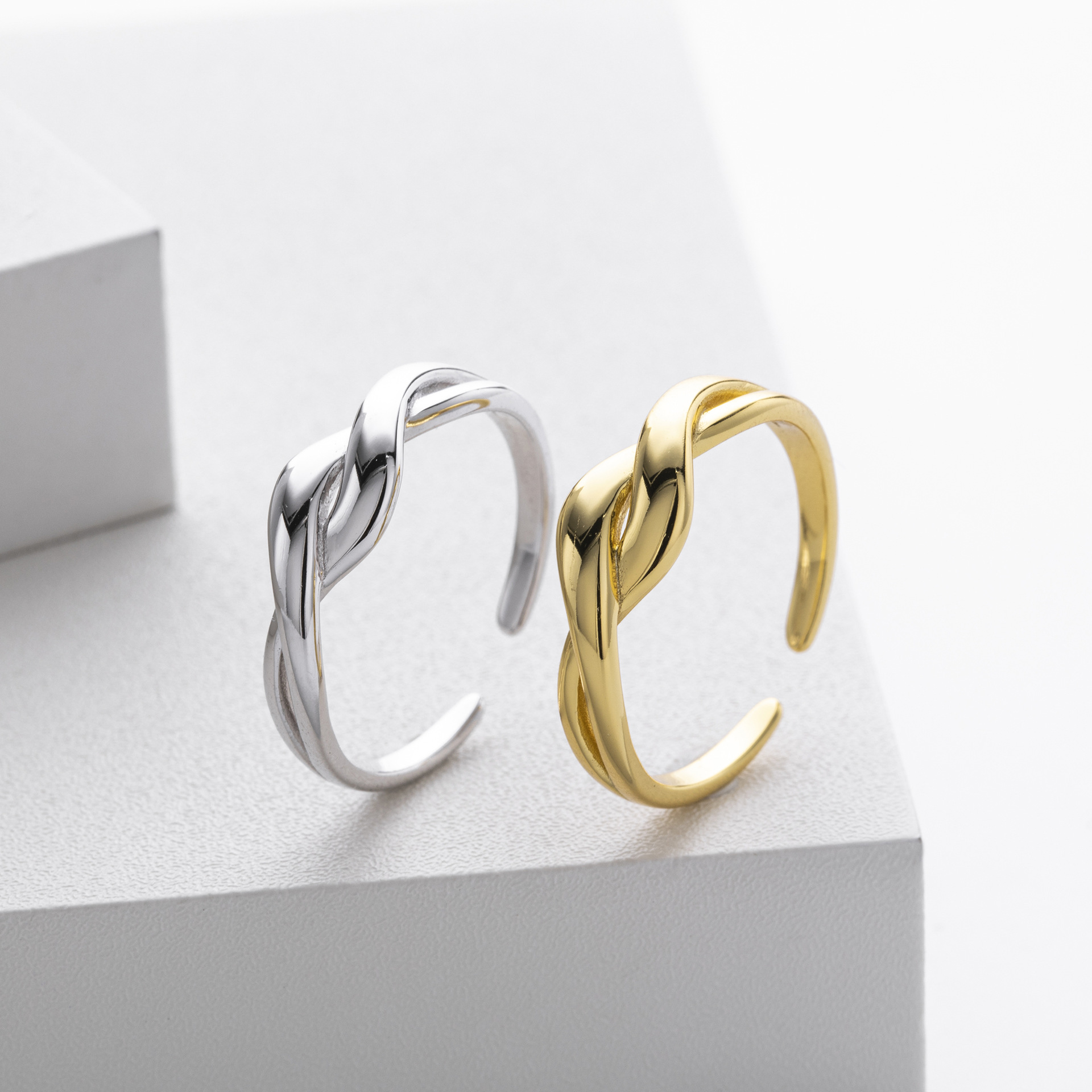 S925 Sterling Silver Ring, Stylish and Unique Plain Wave Pattern