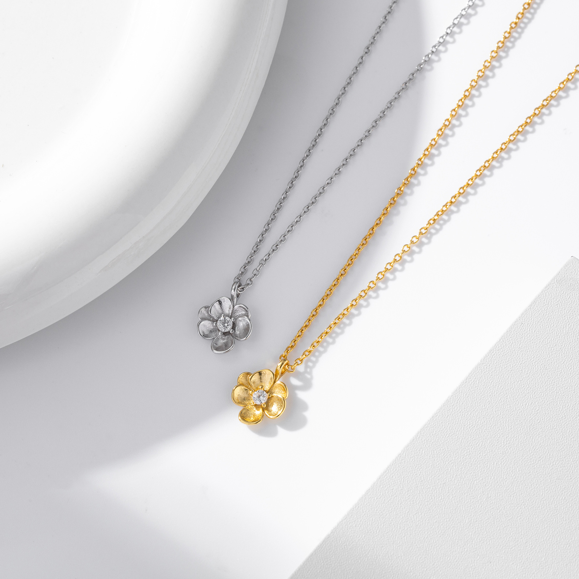 S925 Sterling Silver Flower Necklace