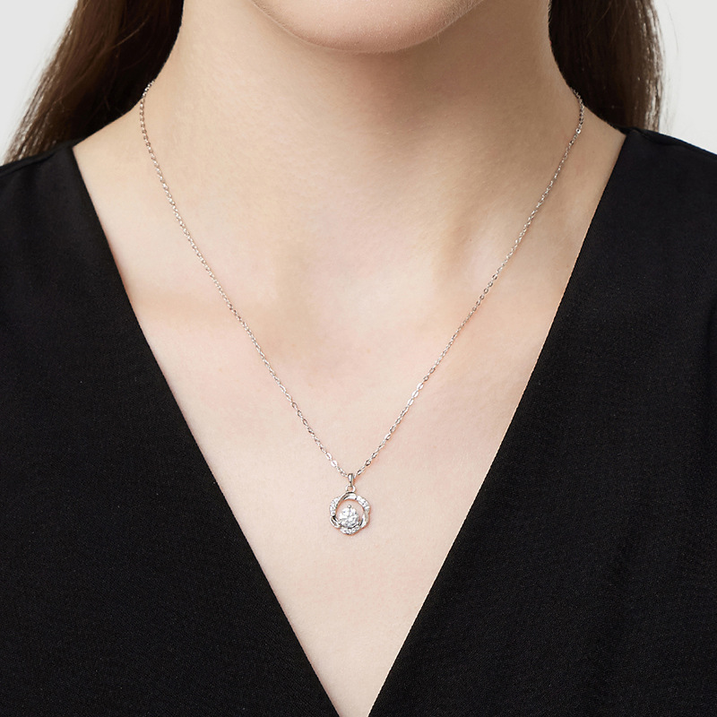 S925 Sterling Silver Moissanite Mobius Pendant Necklace