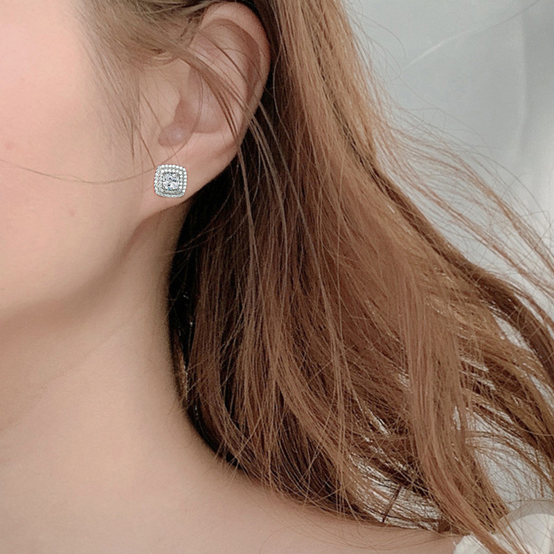 Sugar cube earrings, 925 sterling silver, moissanite, simple and everyday style.