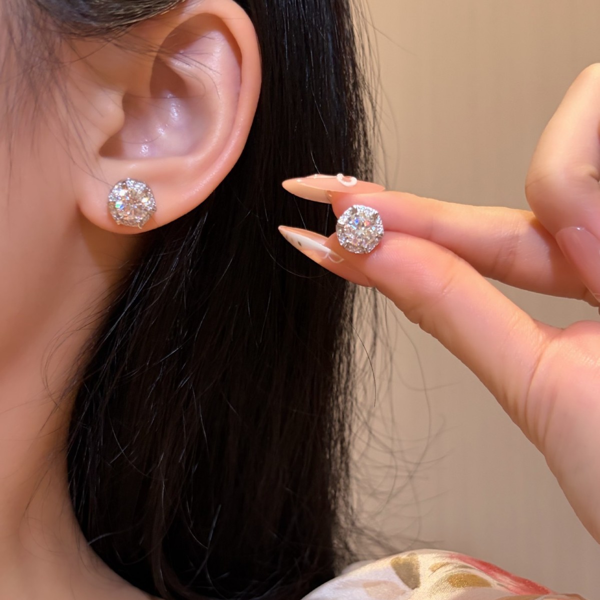 S925 Sterling Silver Moissanite Stud Earrings