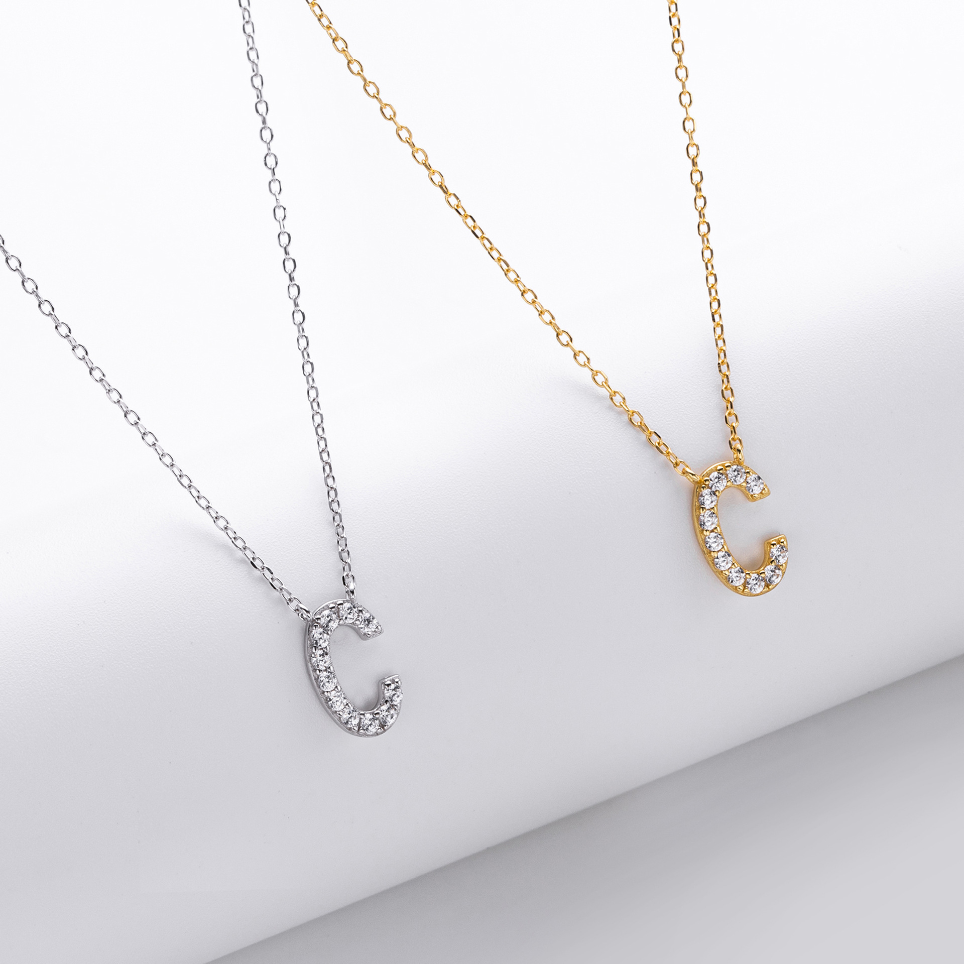 S925 Sterling Silver Simple Diamond Necklace with English Letters