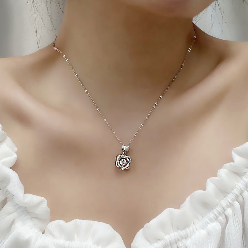 S925 Sterling Silver Moissanite Eight Awn Star Necklace