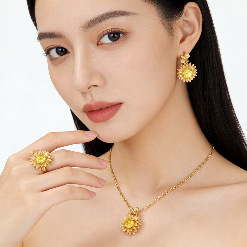 S925 Sterling Silver Gold-Plated Sunflower Necklace
