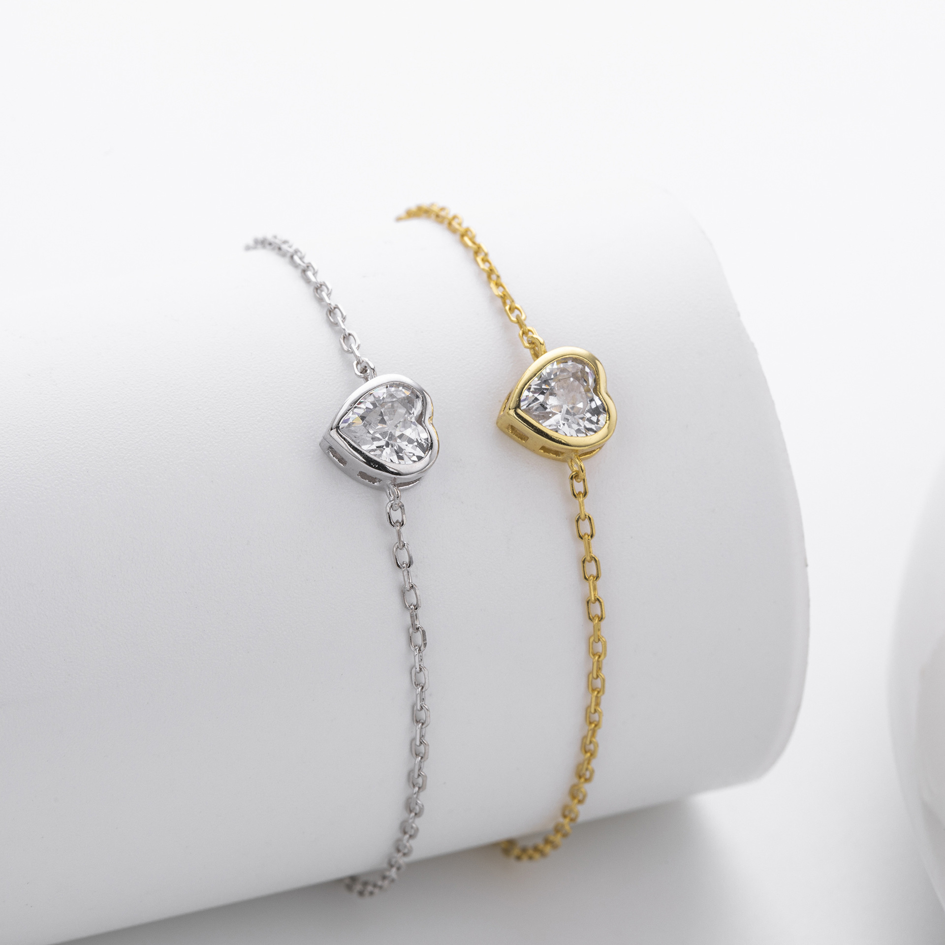 S925 Sterling Silver Zircon Heart Bracelet