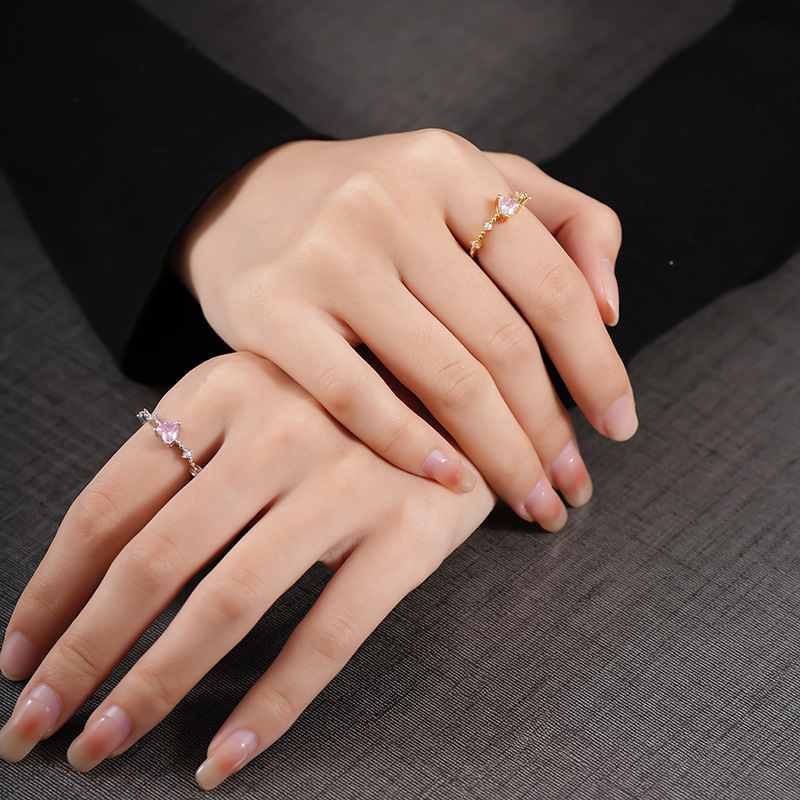 925 Sterling Silver Pink Zircon Heart Ring