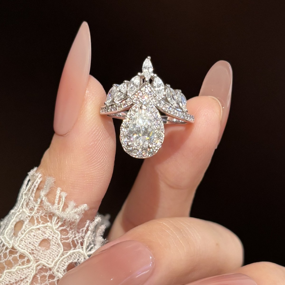 S925 Sterling Silver Teardrop Moissanite Ring